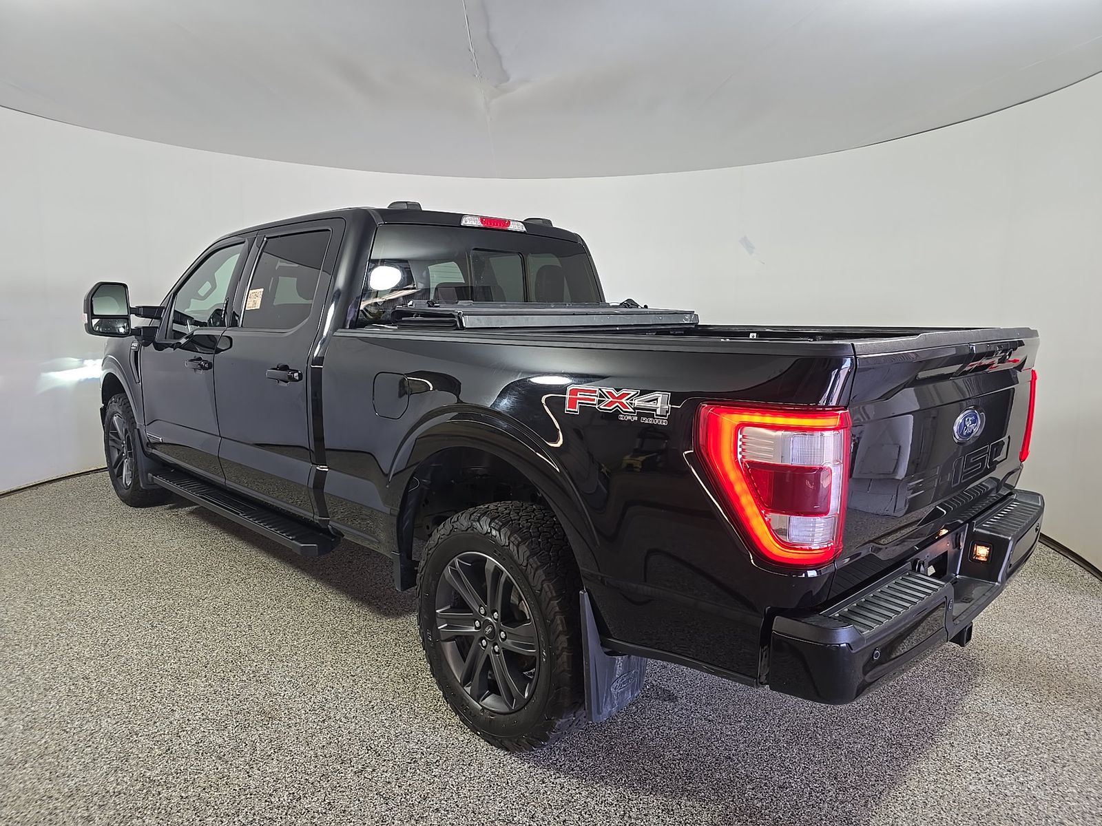 2023 Ford F-150 Hybrid Lariat AWD