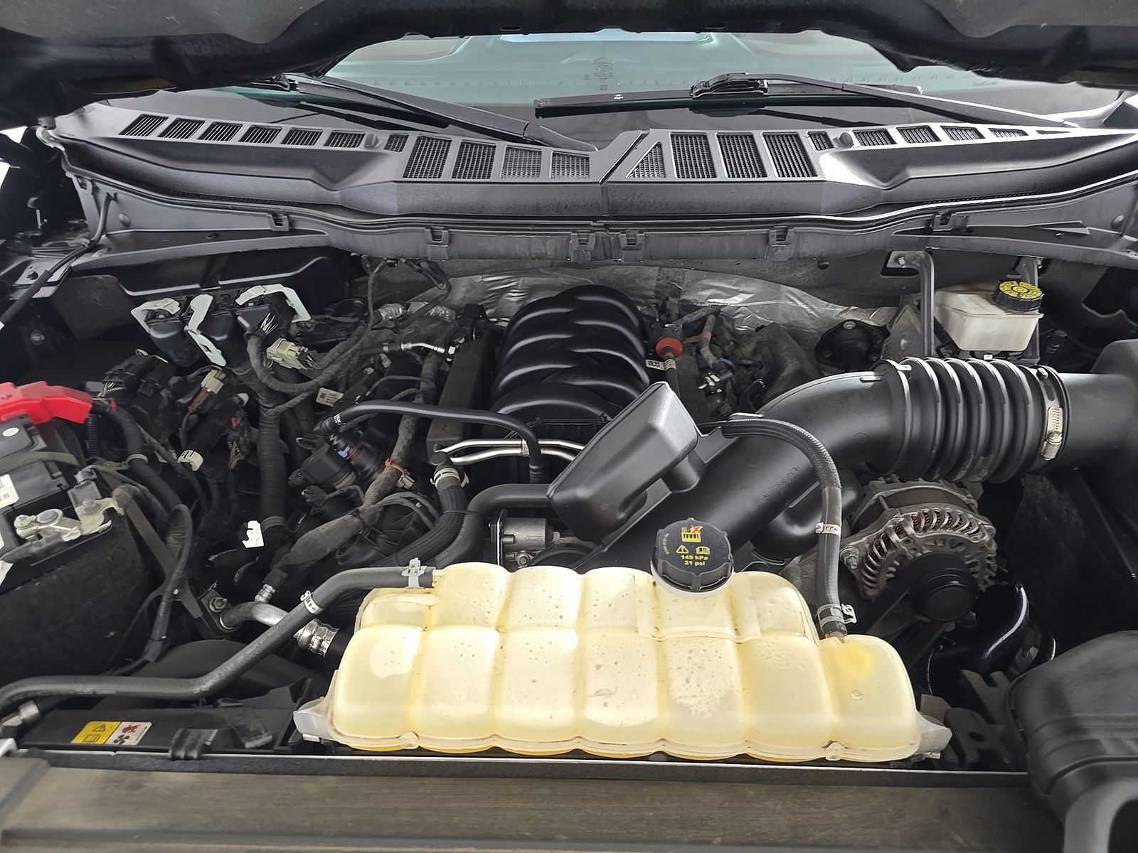 2023 Ford F-150 Lariat AWD
