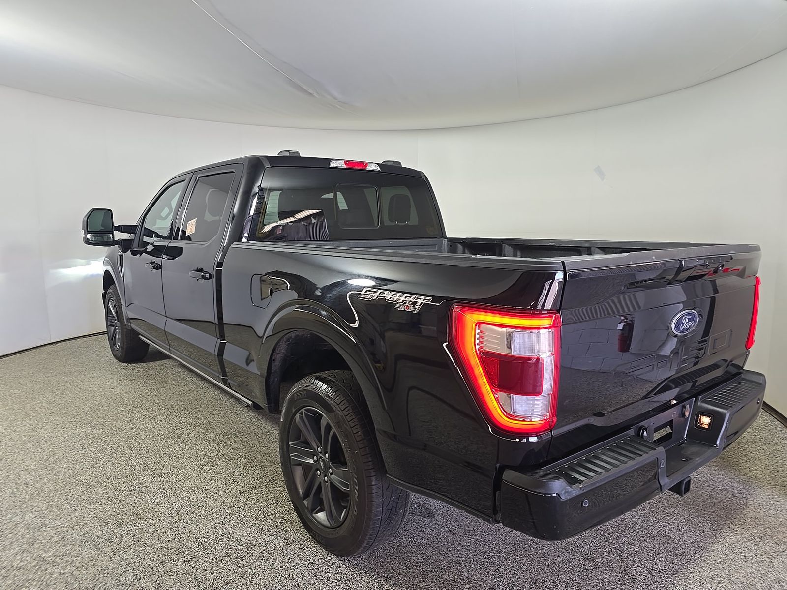 2023 Ford F-150 Lariat AWD