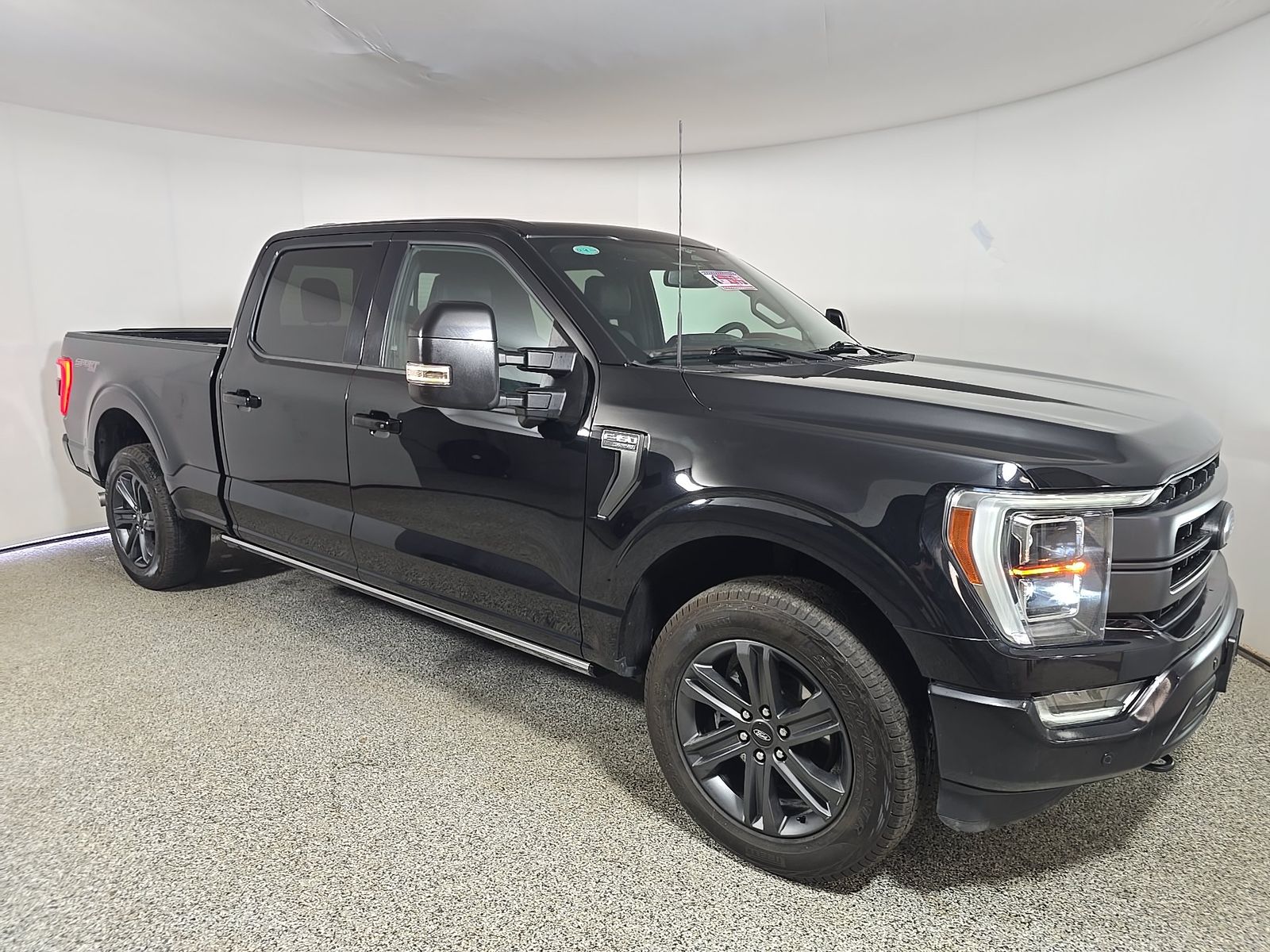 2023 Ford F-150 Lariat AWD