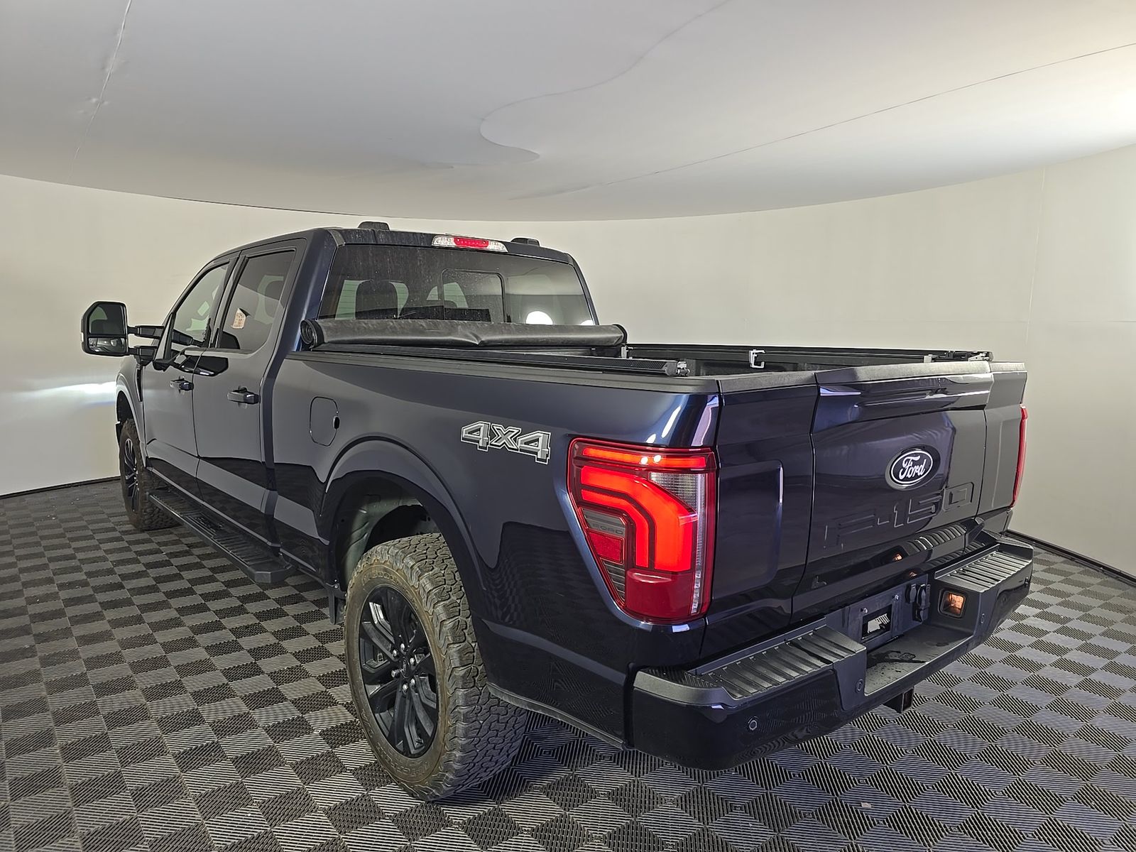 2024 Ford F-150 Lariat AWD