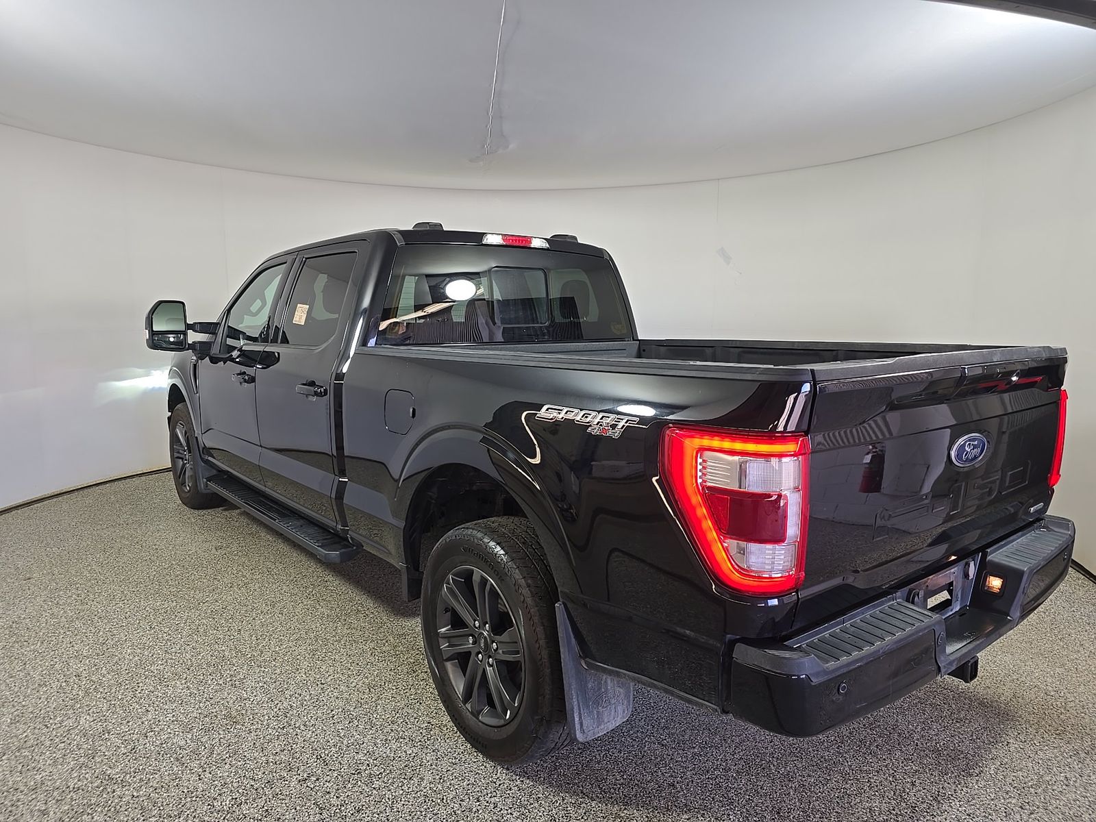 2023 Ford F-150 Lariat AWD