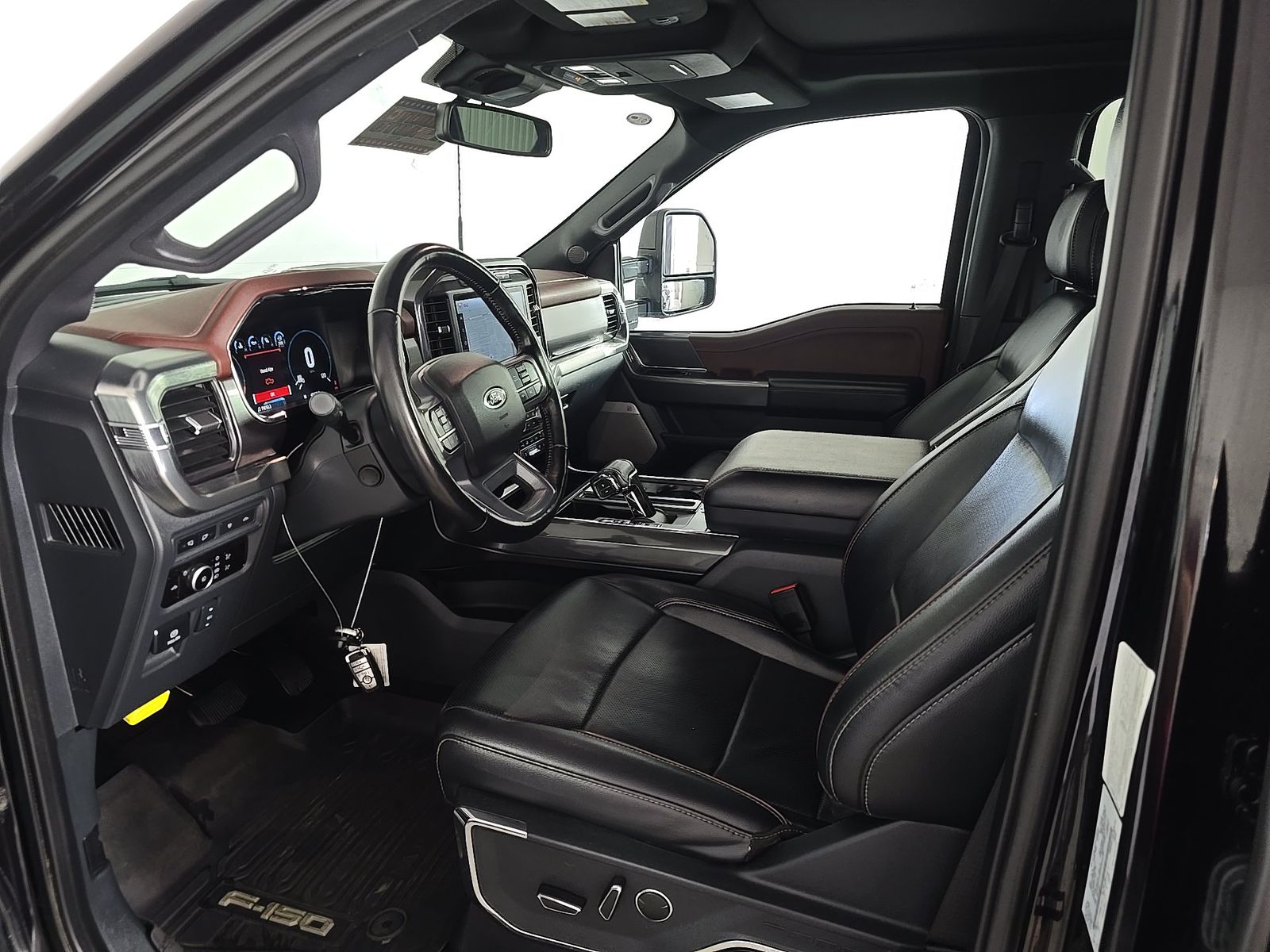 2023 Ford F-150 Lariat AWD