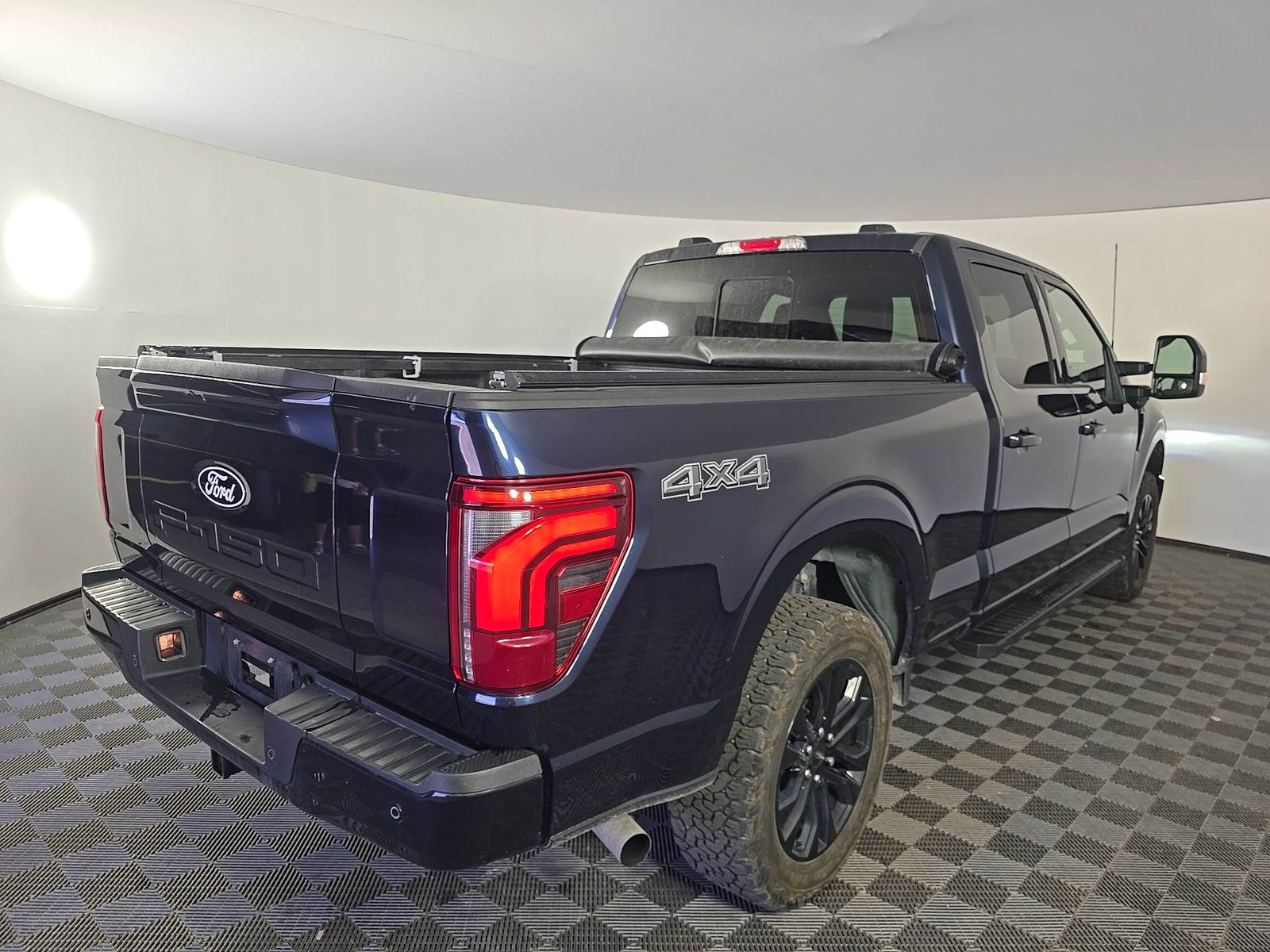 2024 Ford F-150 Lariat AWD