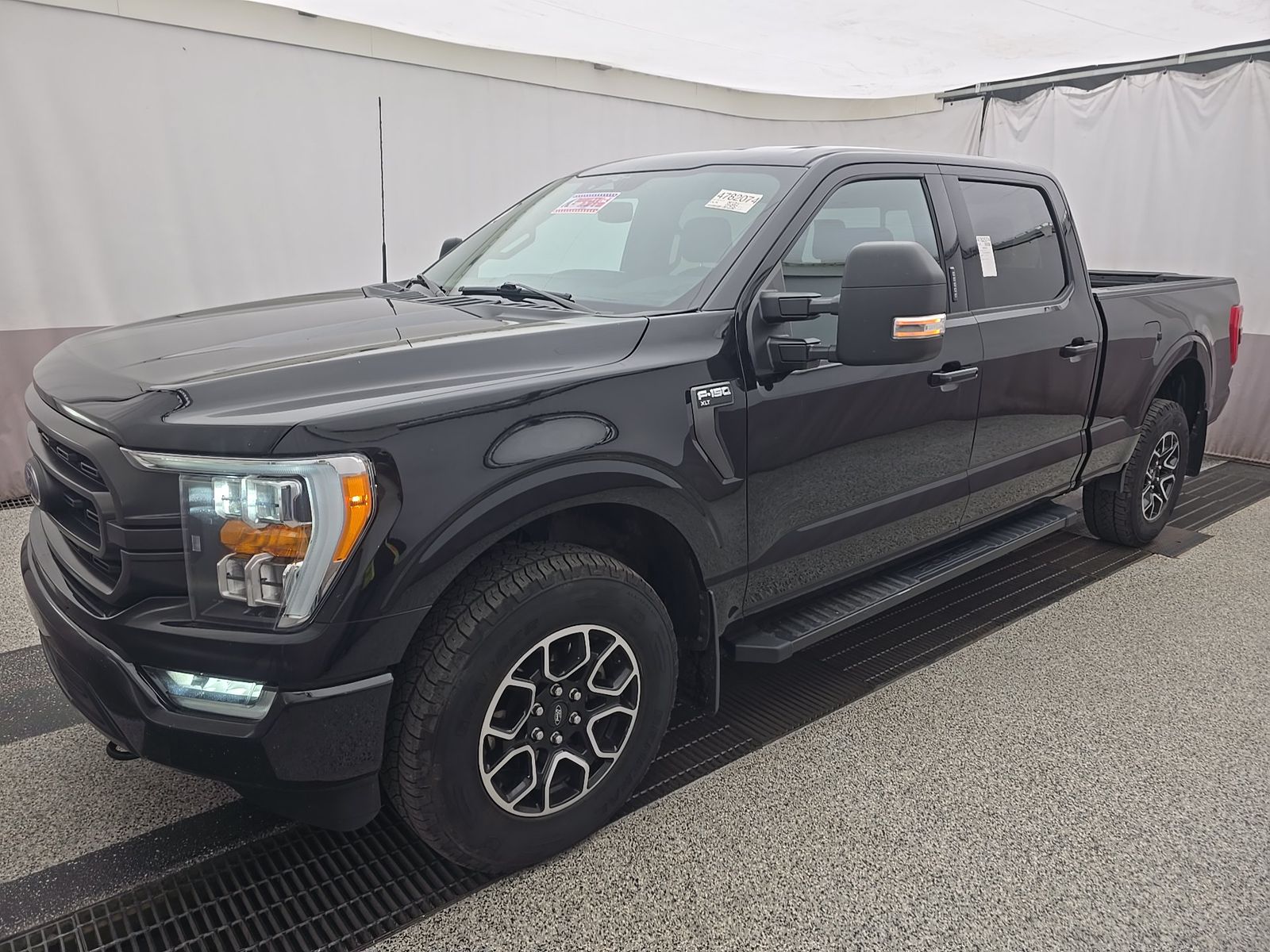 2023 Ford F-150 XLT AWD