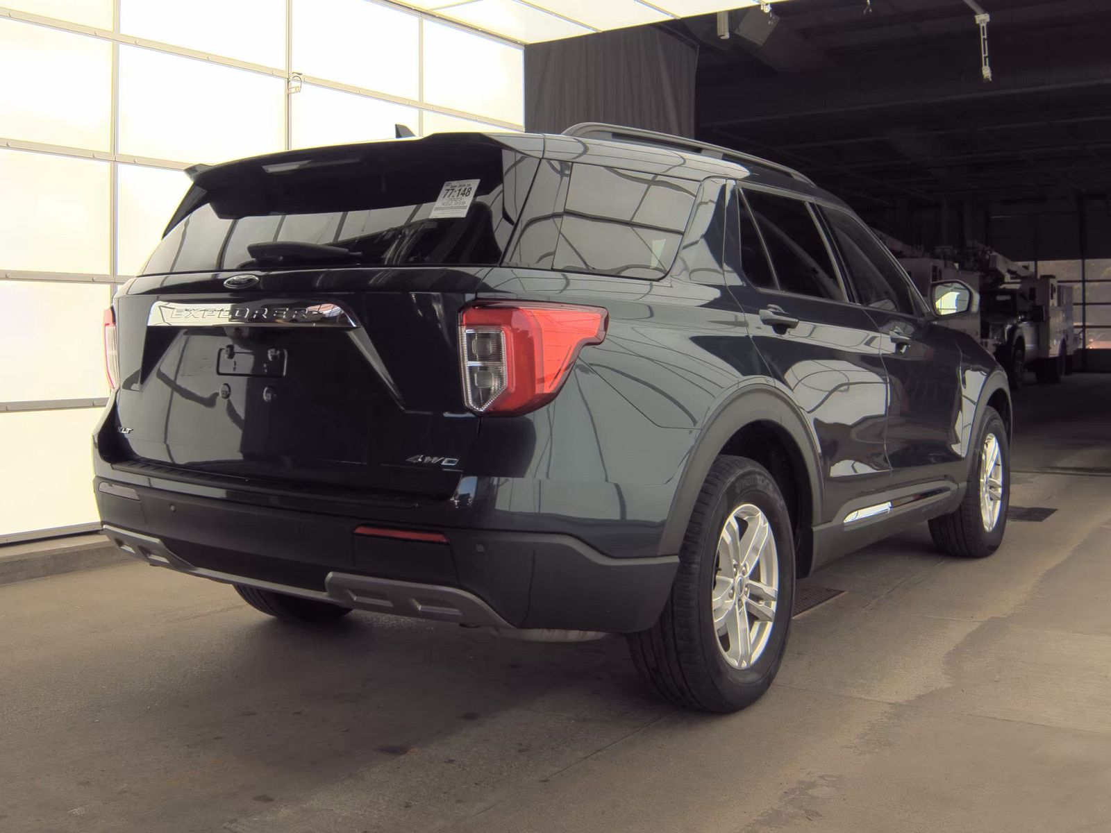 2023 Ford Explorer XLT AWD
