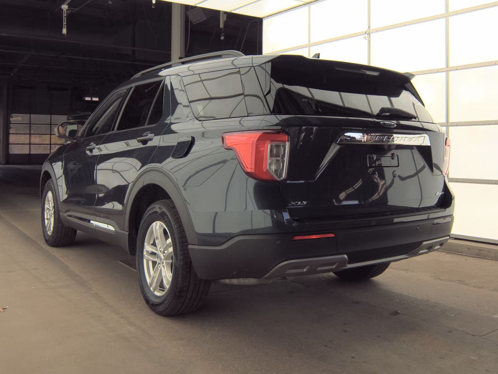 2023 Ford Explorer XLT AWD