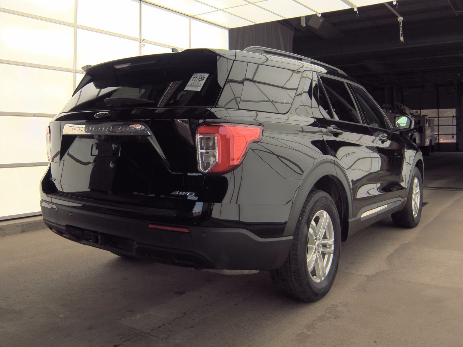 2023 Ford Explorer XLT AWD