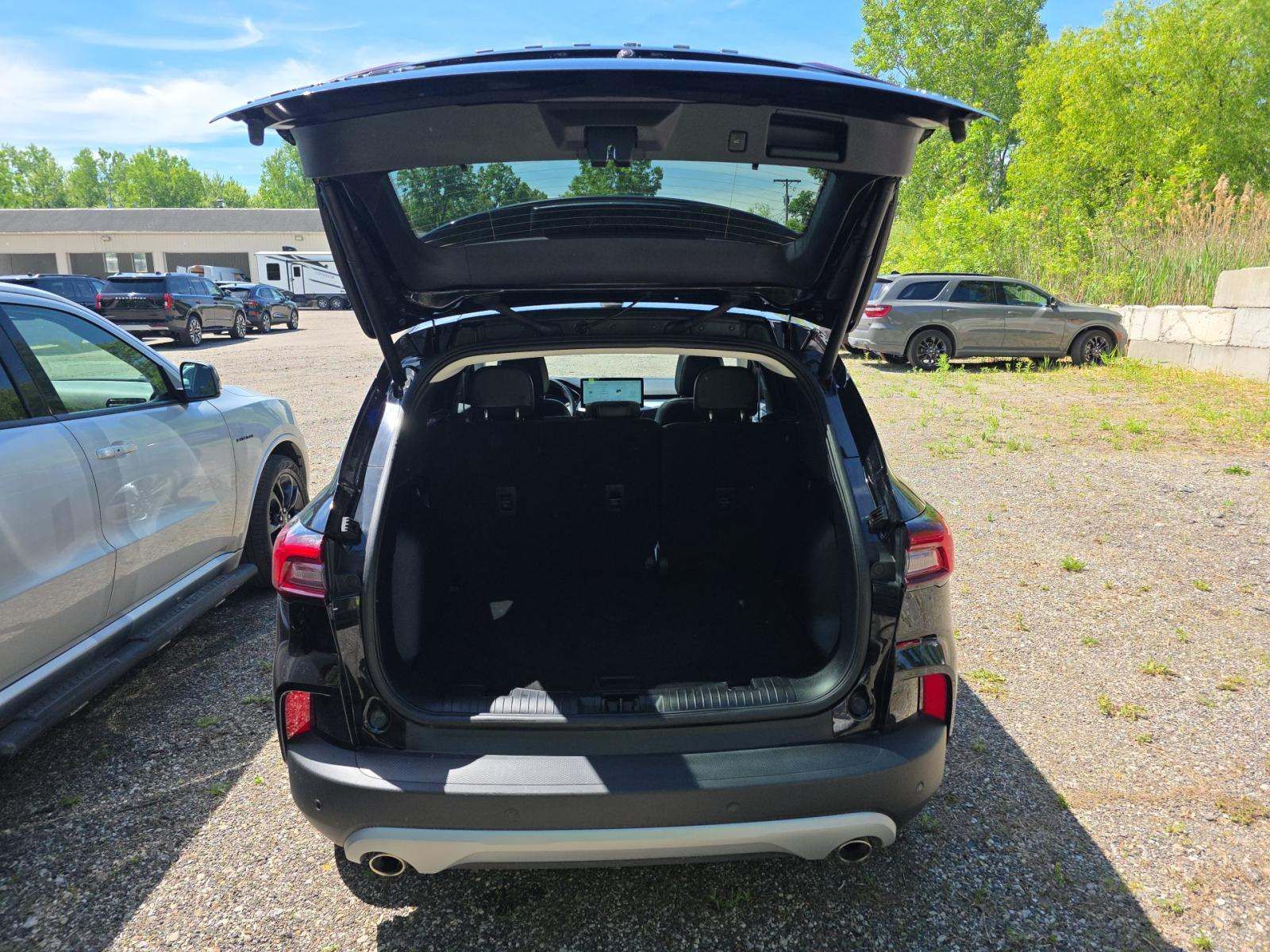 2025 Ford Escape Platinum AWD