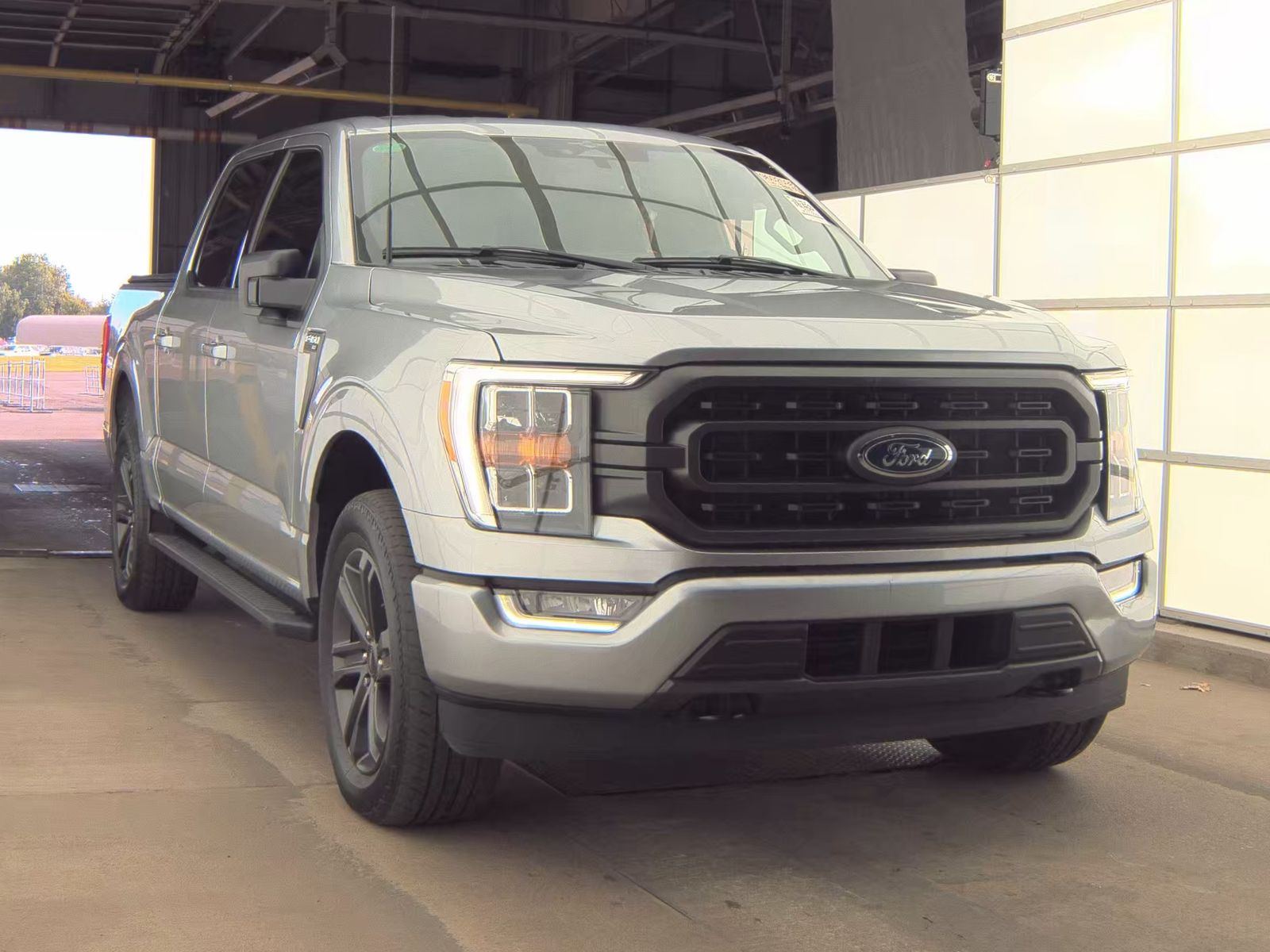 2023 Ford F-150 XLT AWD