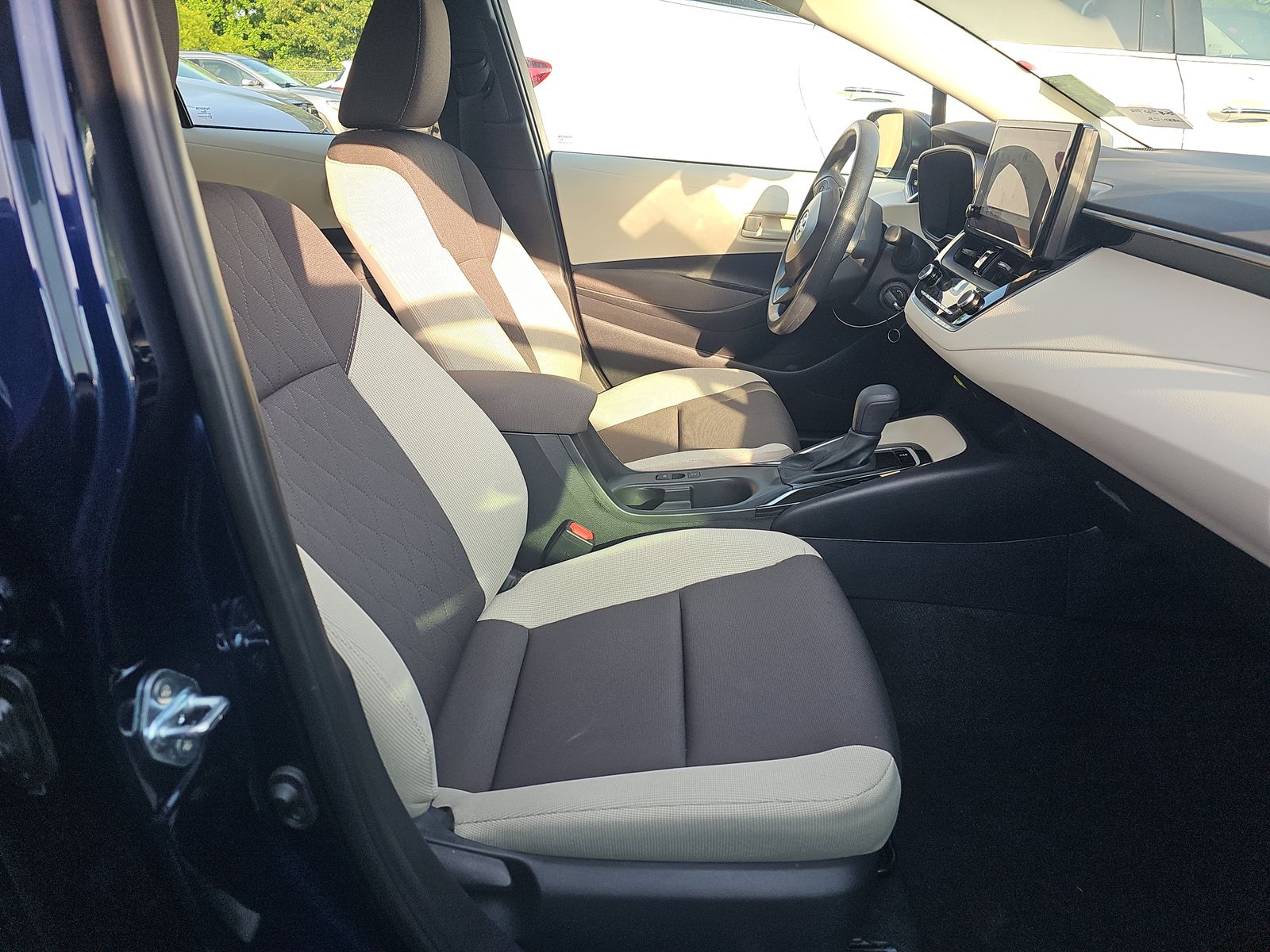 2026 Toyota Corolla LE FWD