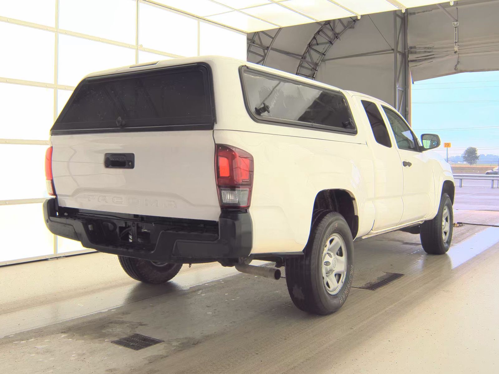 2022 Toyota Tacoma SR RWD