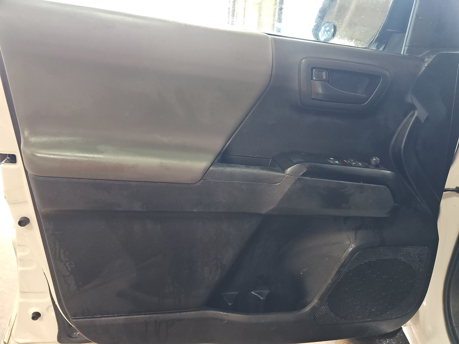 2022 Toyota Tacoma SR RWD