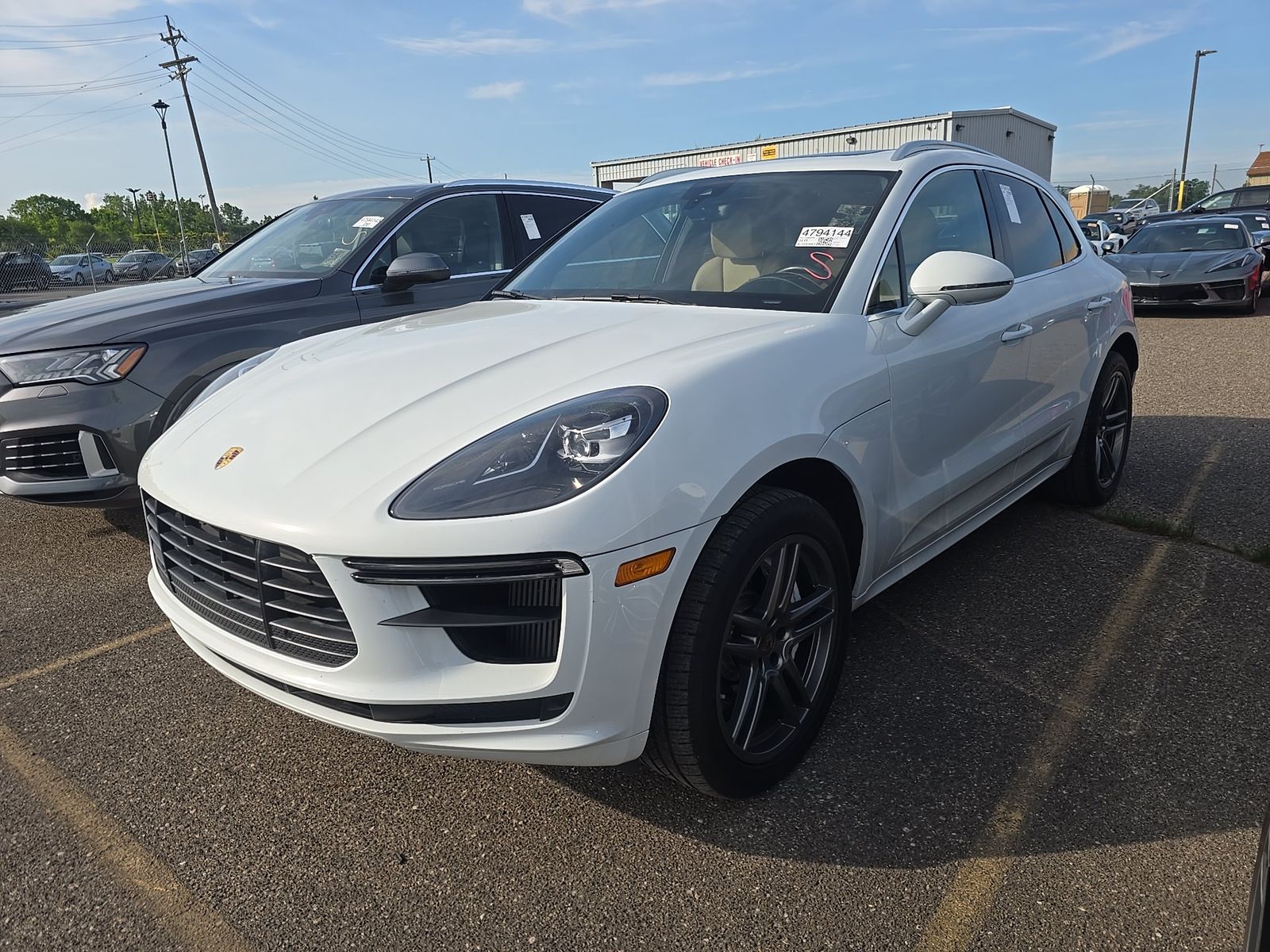 2020 Porsche Macan Turbo AWD