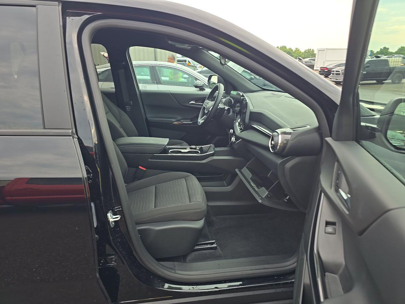2026 Chevrolet Equinox LT FWD