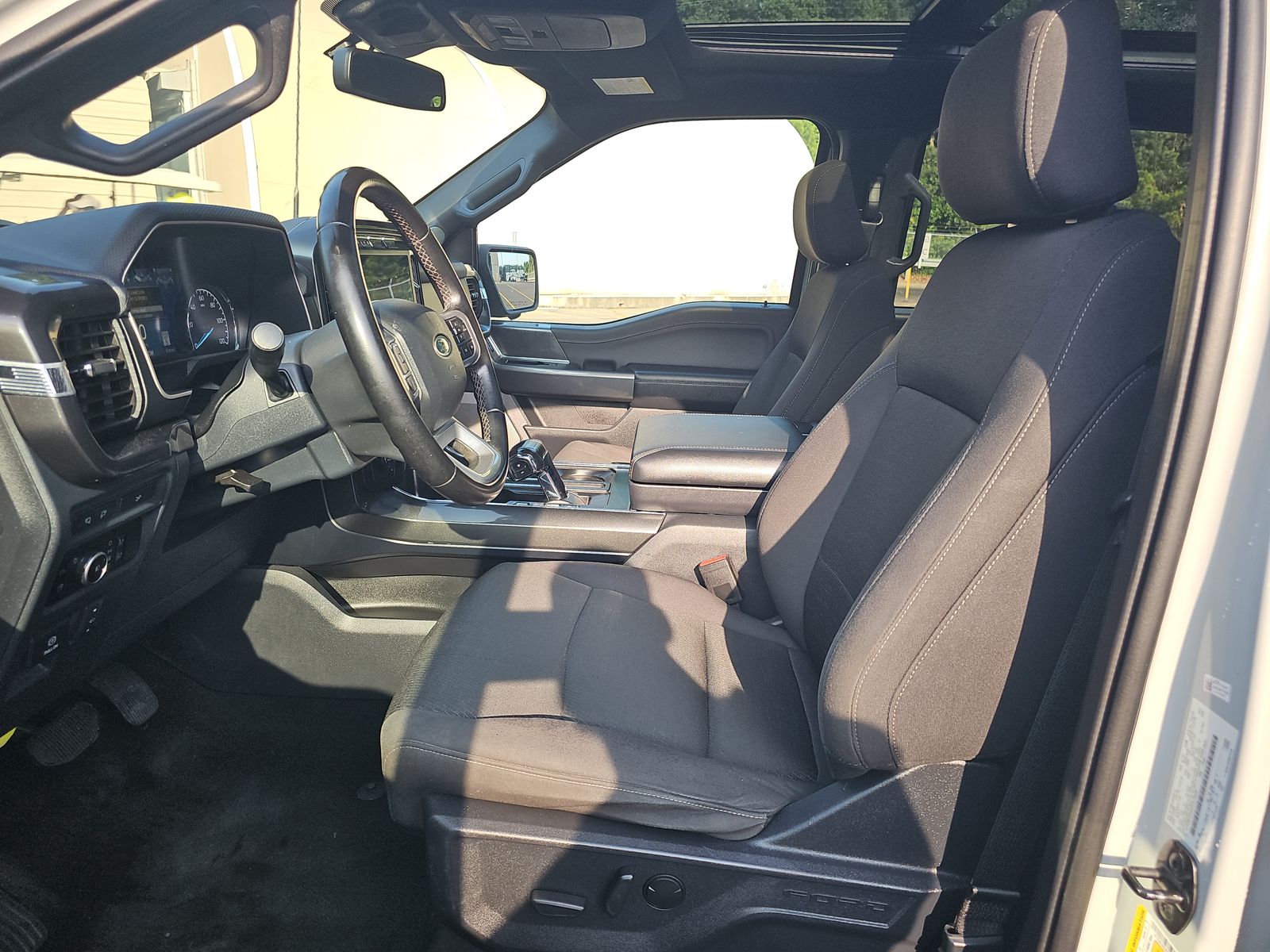 2023 Ford F-150 Hybrid XLT AWD