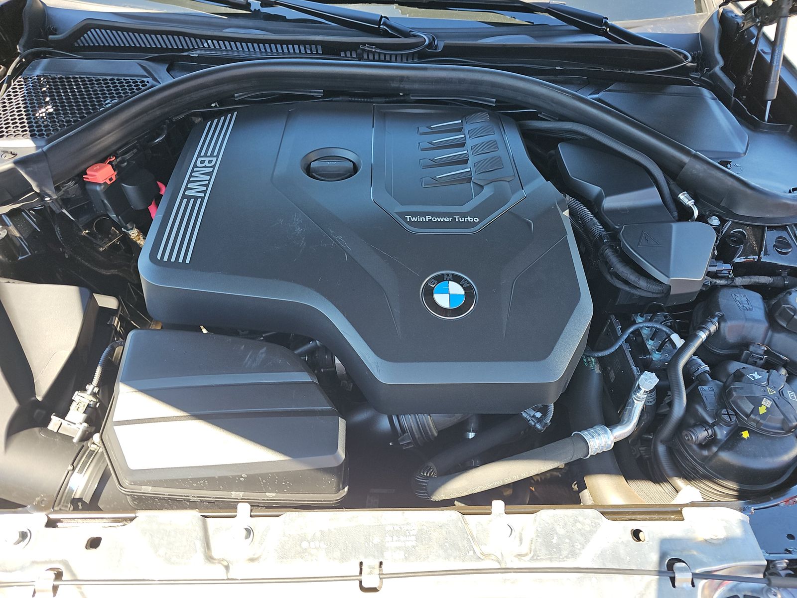 2024 BMW 3 Series 330i xDrive AWD