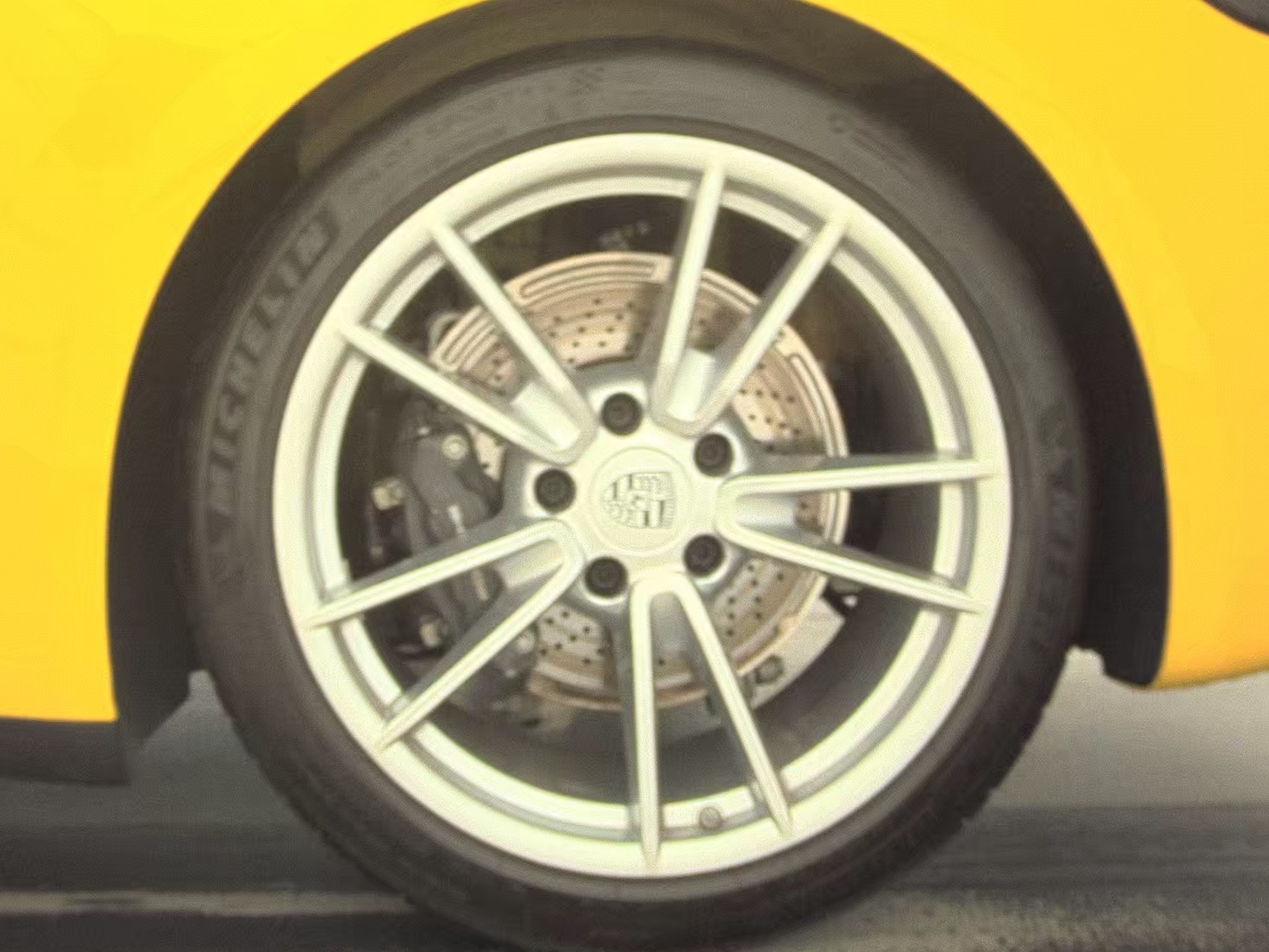 2023 Porsche 911 Carrera RWD