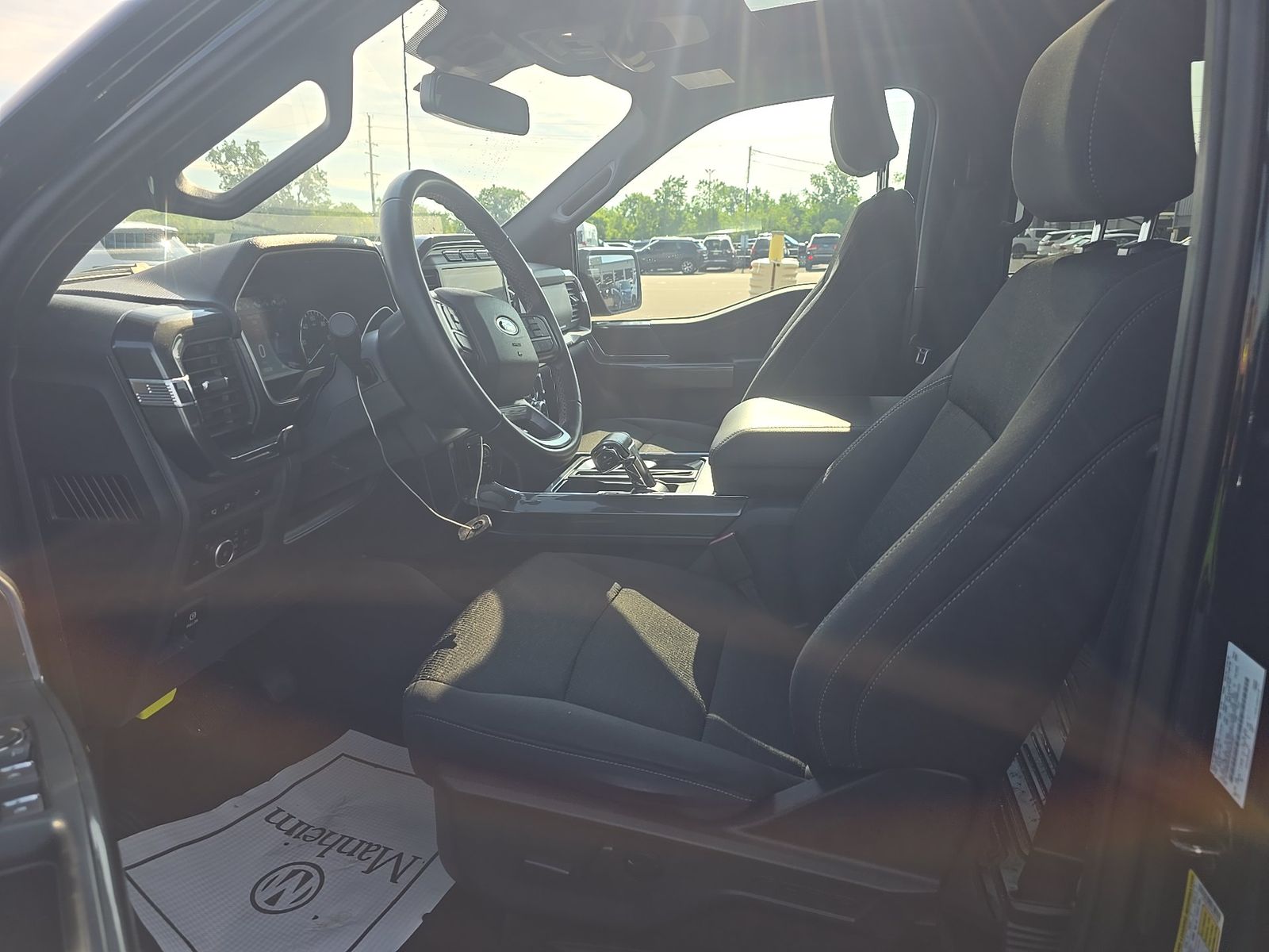 2023 Ford F-150 XLT AWD