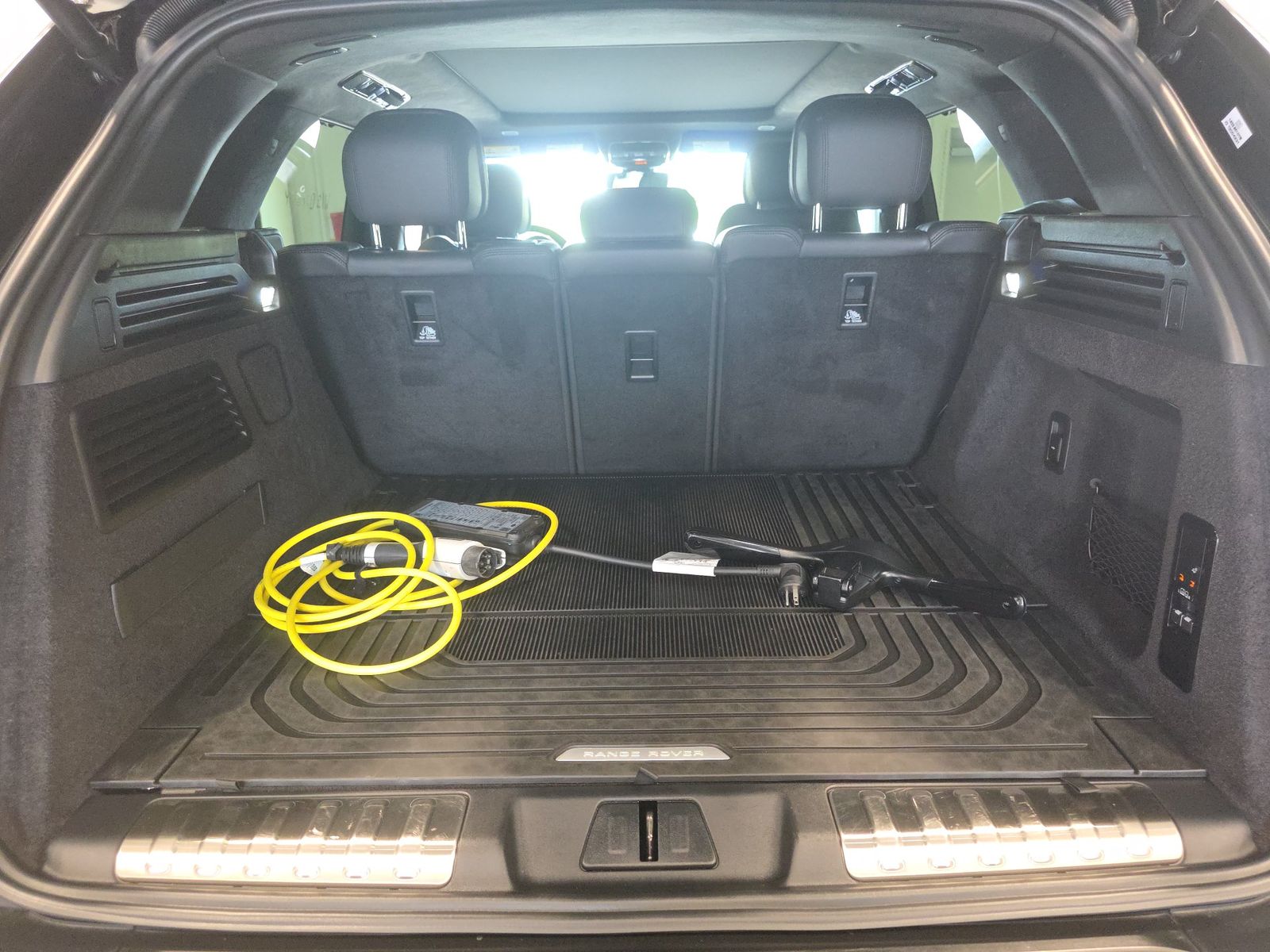 2025 Land Rover Range Rover Sport Plug-In Hybrid Autobiography AWD