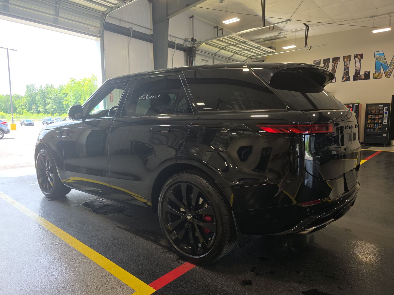 2025 Land Rover Range Rover Sport Plug-In Hybrid Autobiography AWD