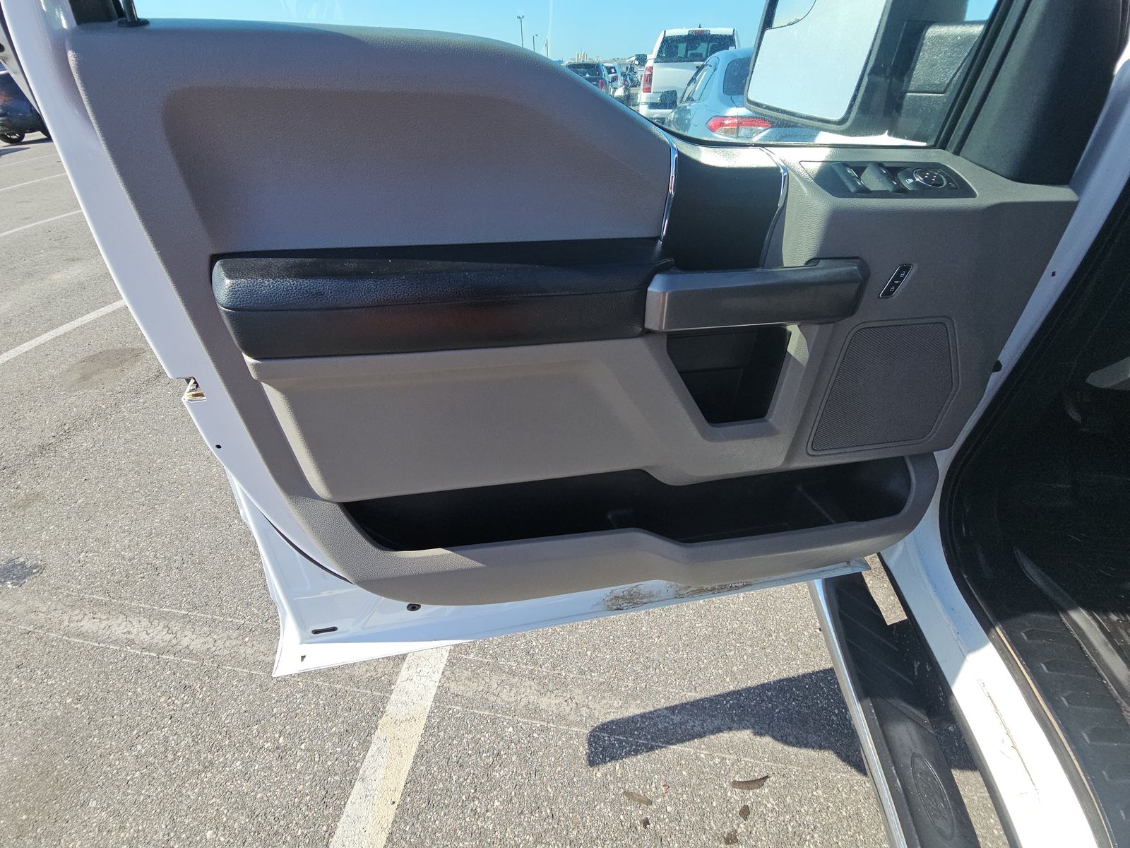 2016 Ford F-150 XLT RWD