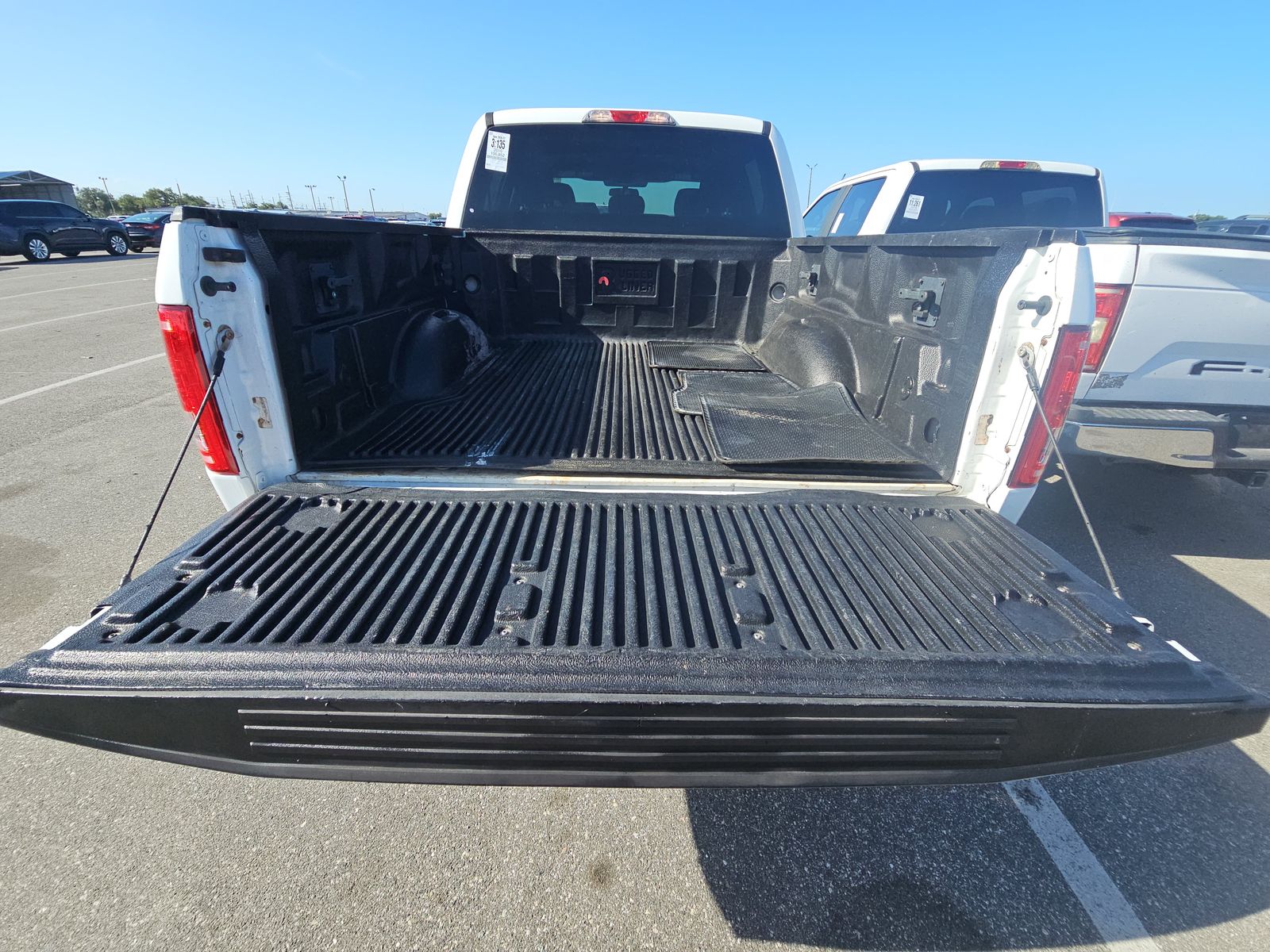 2016 Ford F-150 XLT RWD