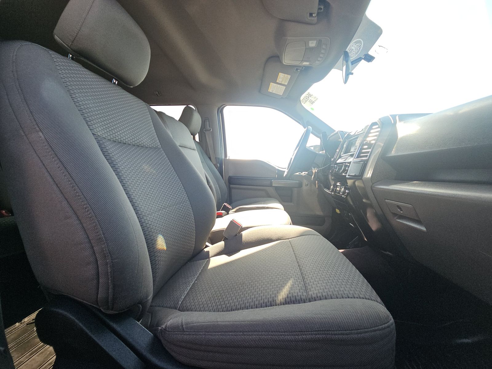 2016 Ford F-150 XLT RWD