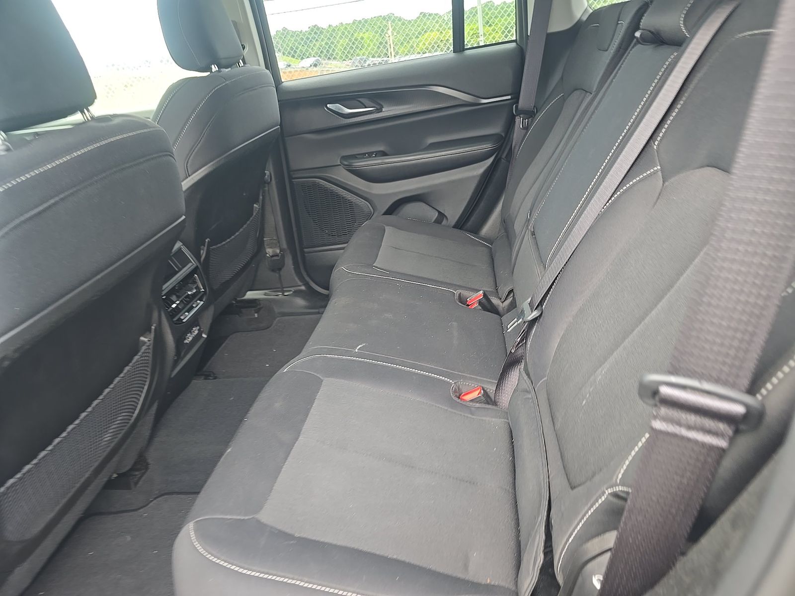 2025 Ford F-150 Platinum AWD