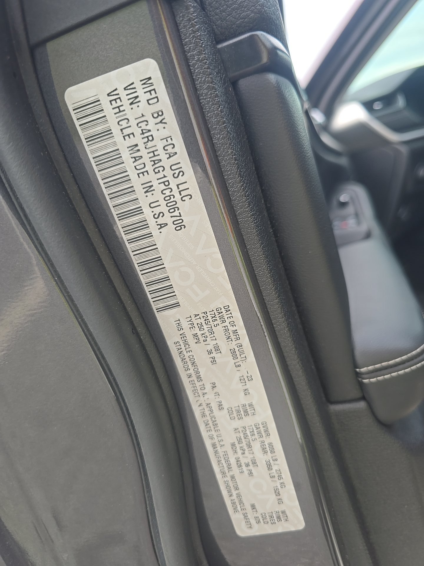2025 Ford F-150 Platinum AWD