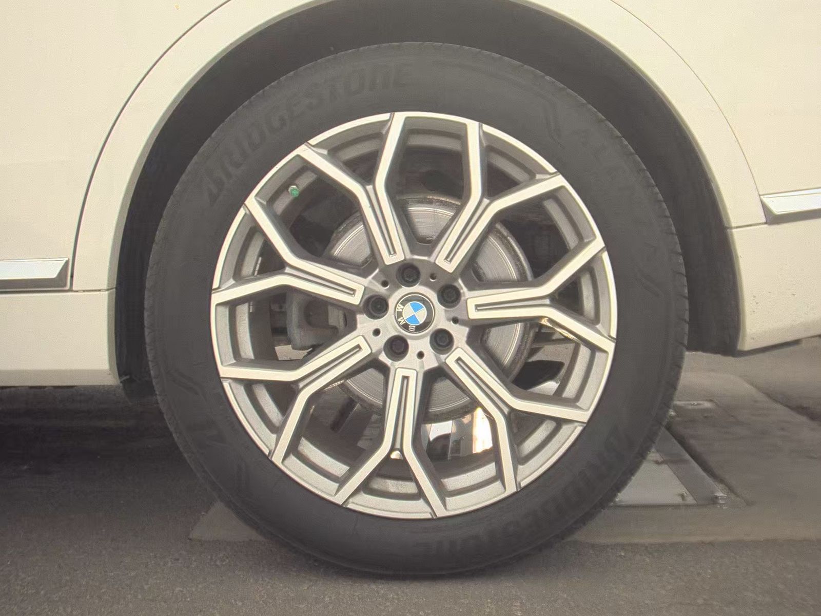 2020 BMW X7 xDrive40i AWD