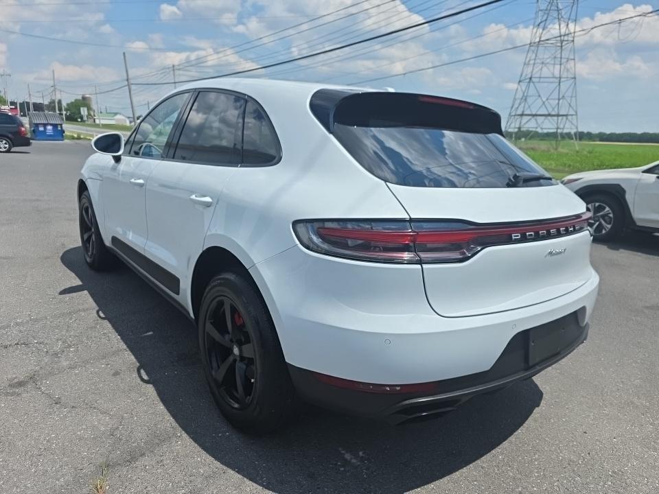 2020 Porsche Macan Base AWD