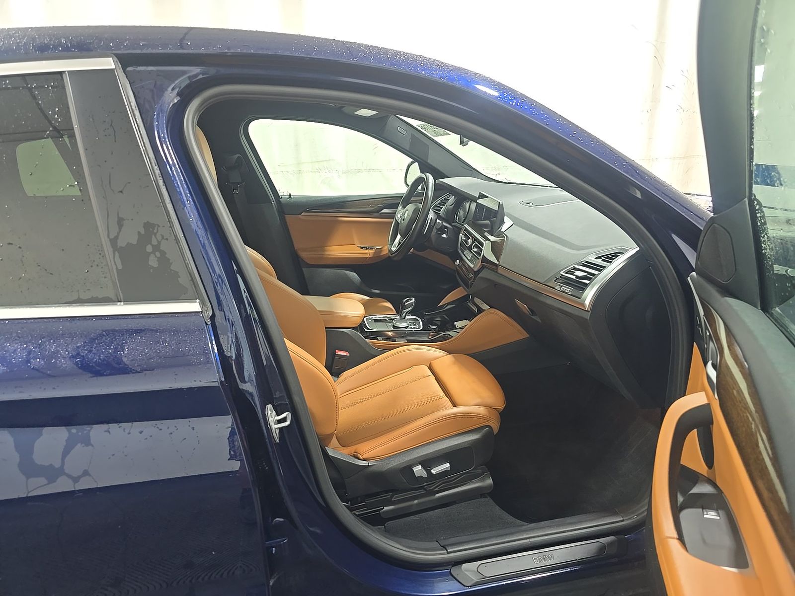 2022 BMW X4 xDrive30i AWD