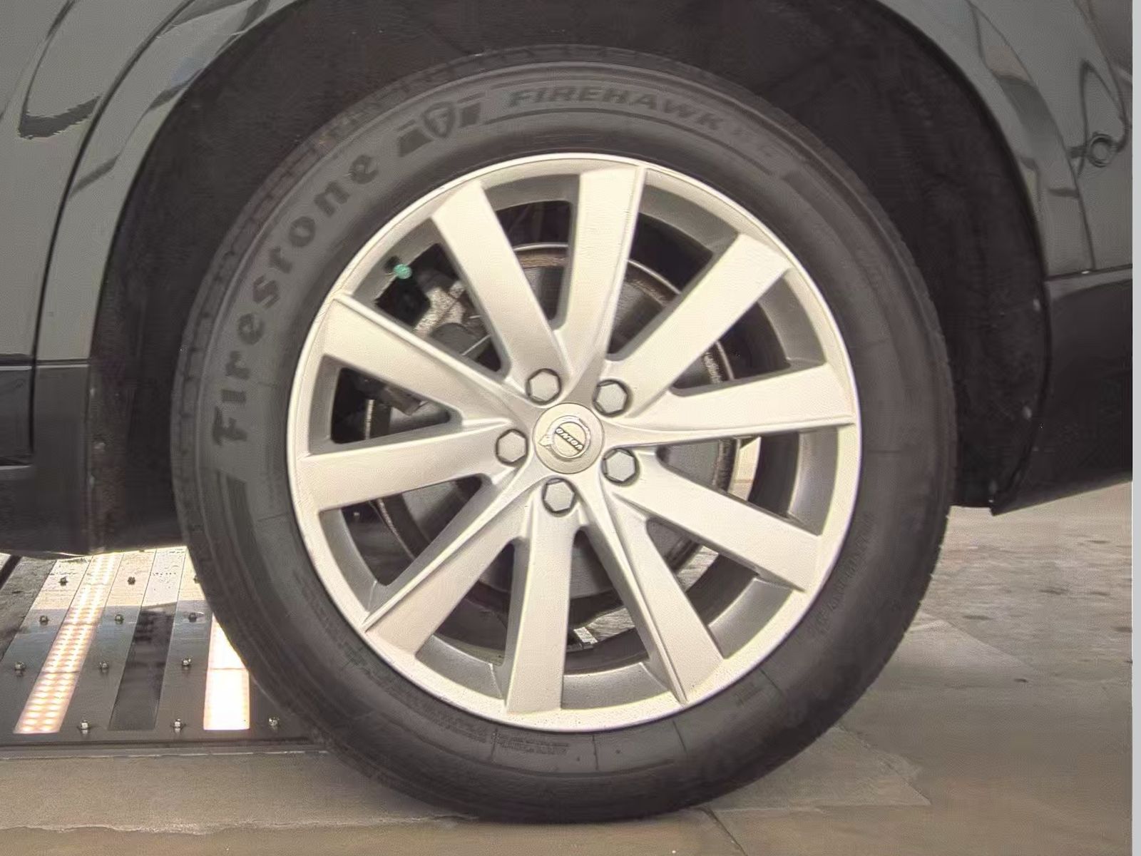 2018 Volvo XC90 T6 Momentum AWD