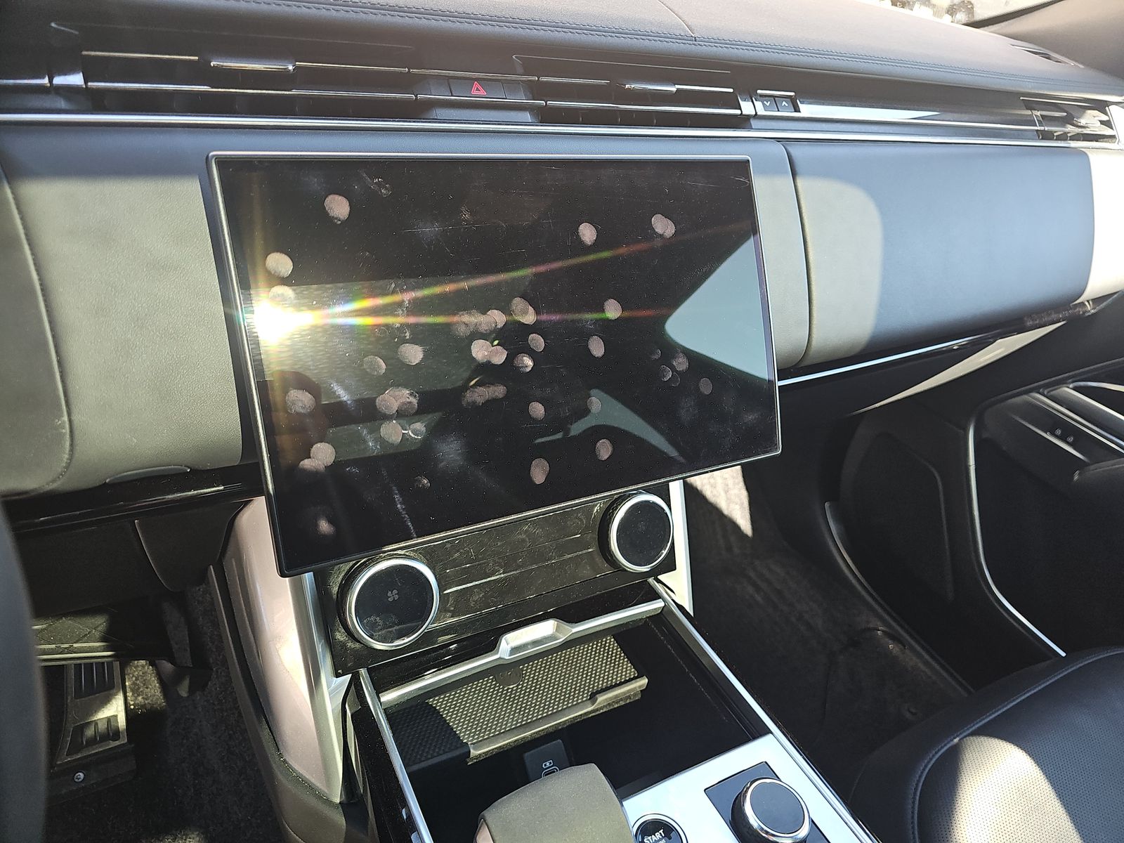 2023 Land Rover Range Rover SE LWB AWD