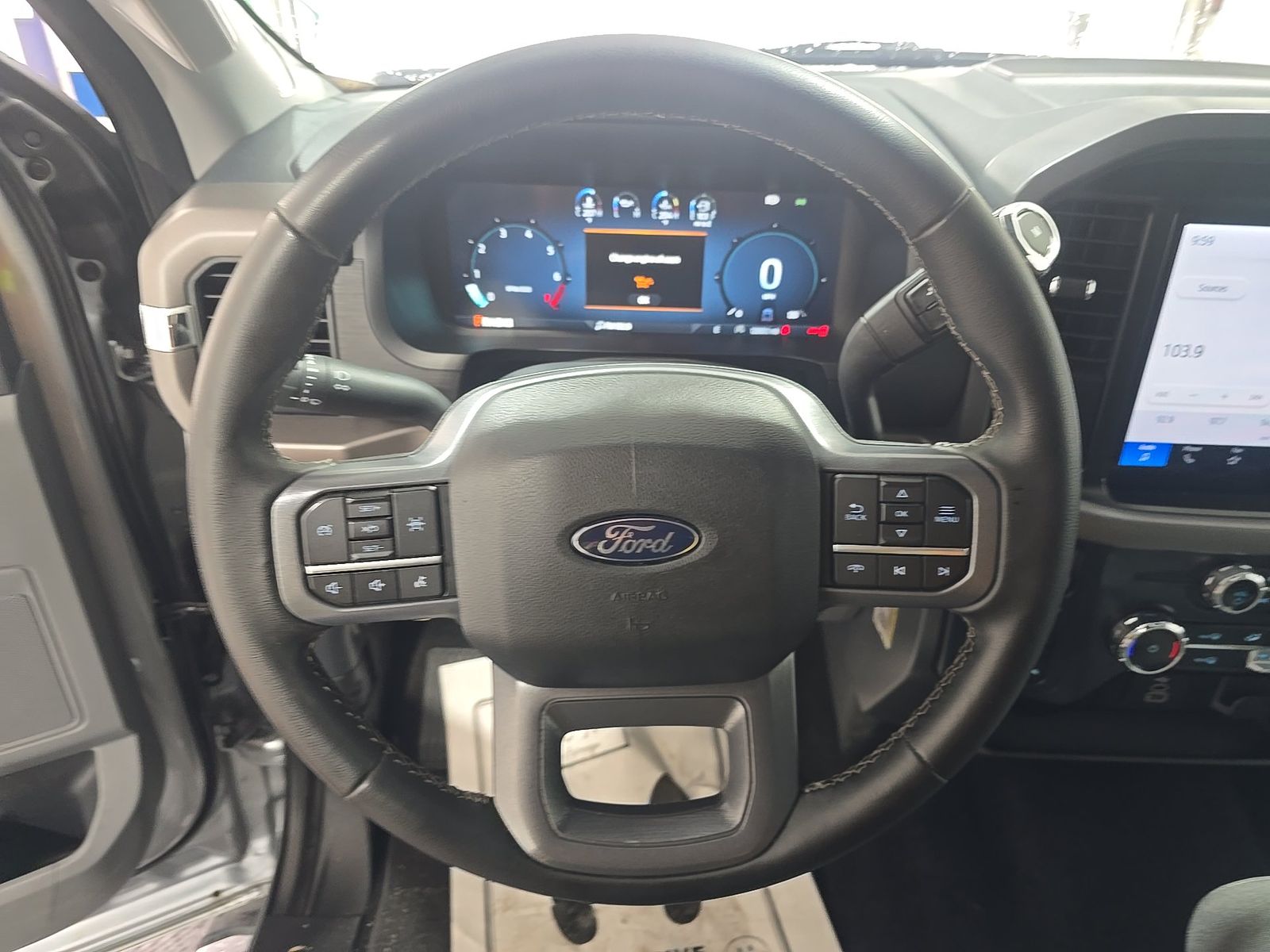 2025 Ford F-150 XLT AWD