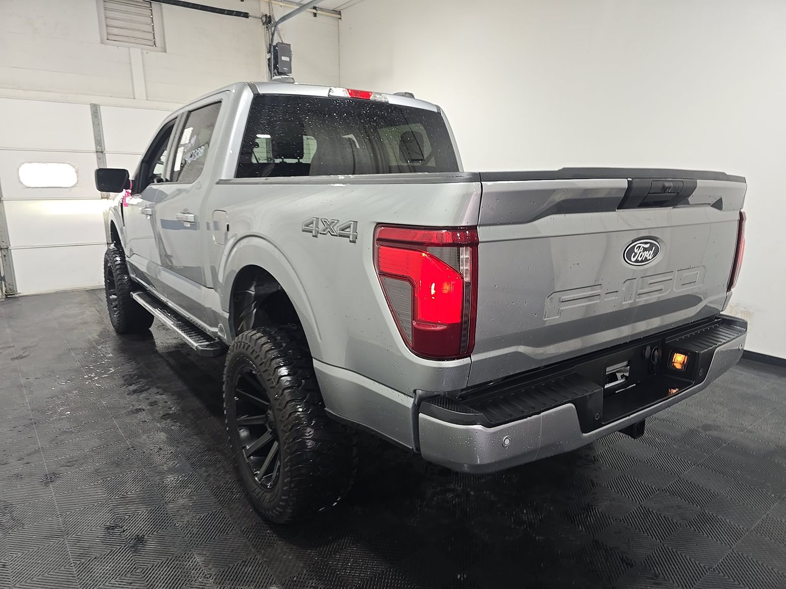 2025 Ford F-150 XLT AWD