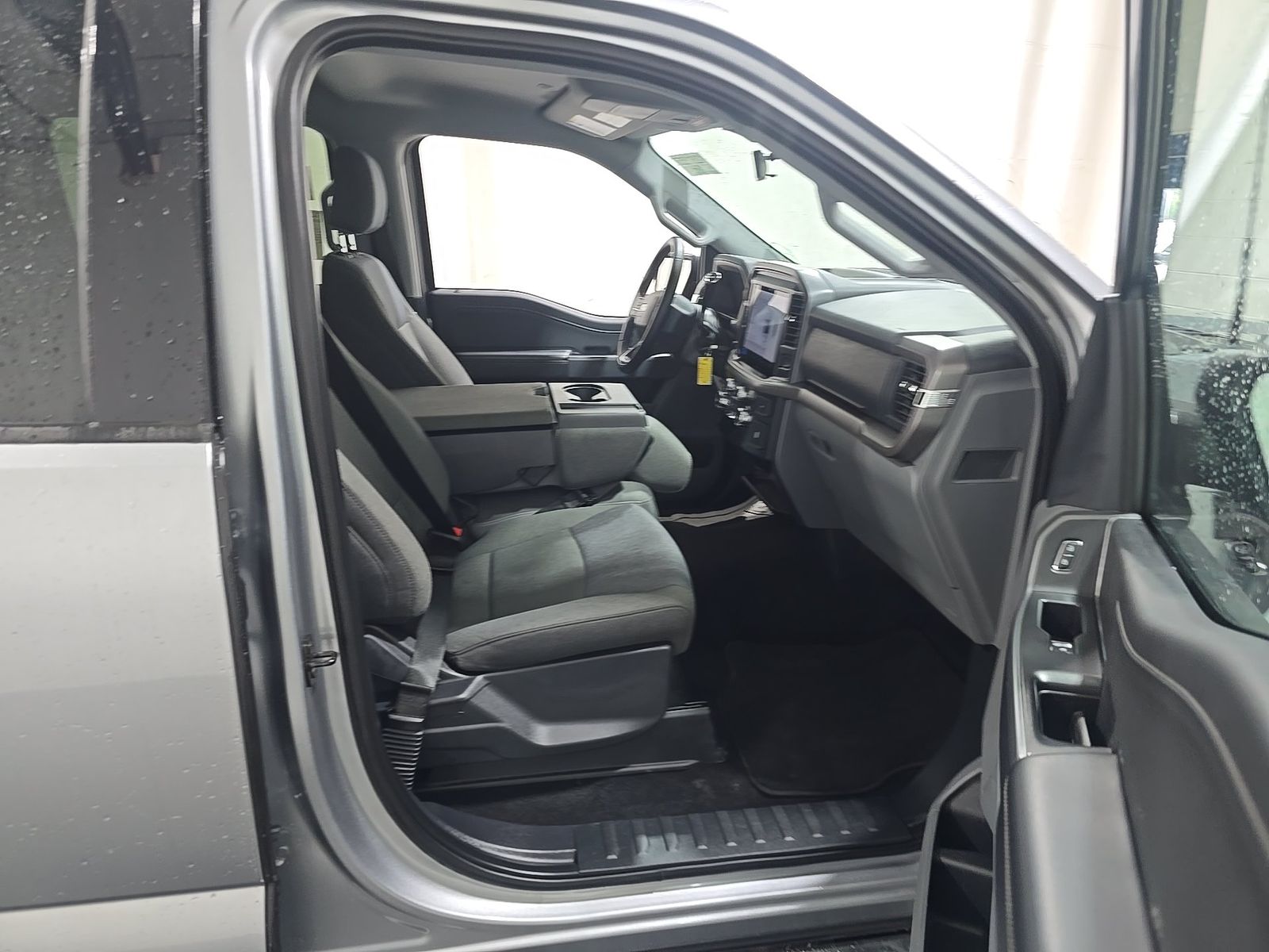 2025 Ford F-150 XLT AWD