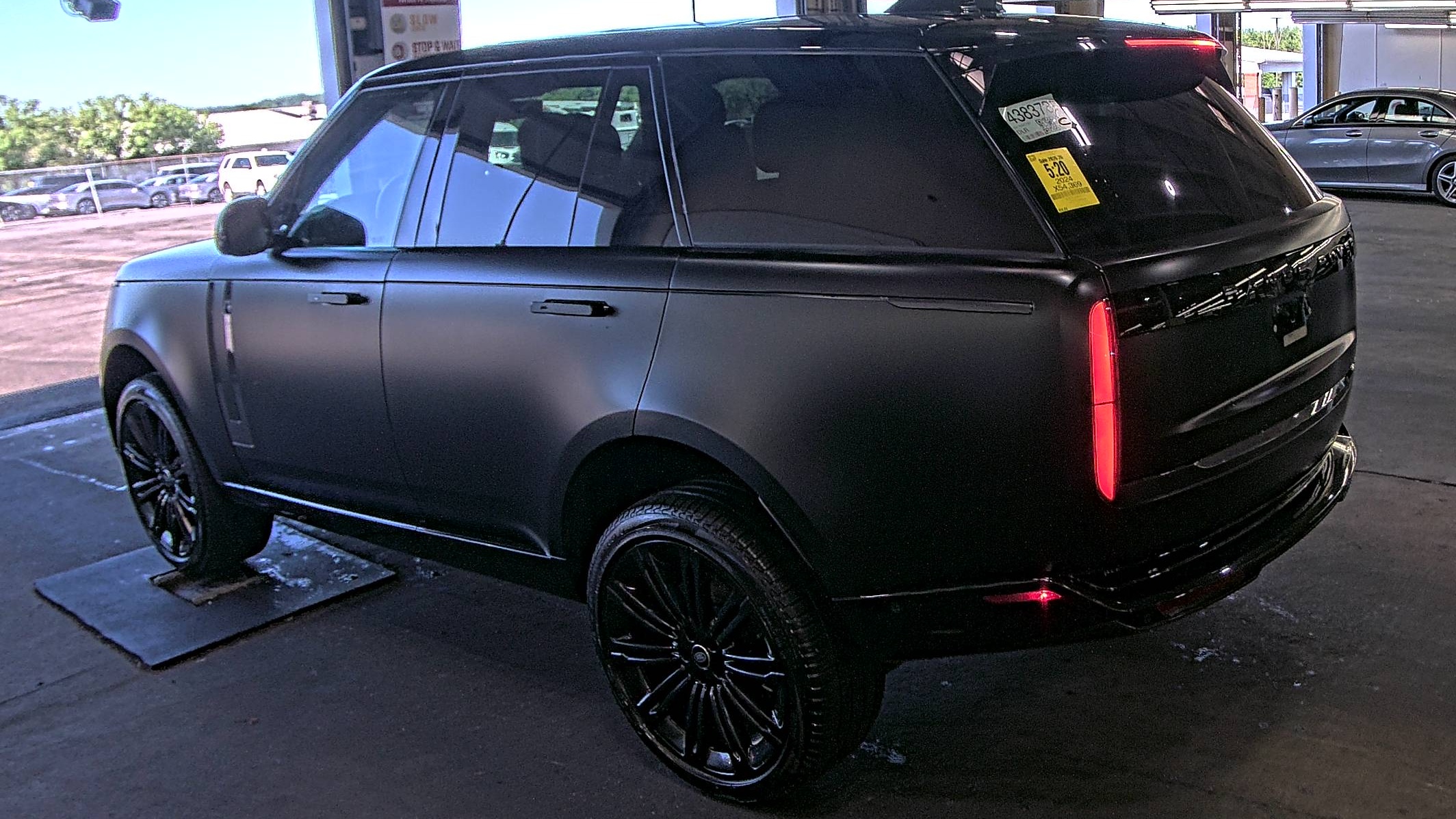 2024 Land Rover Range Rover SE AWD