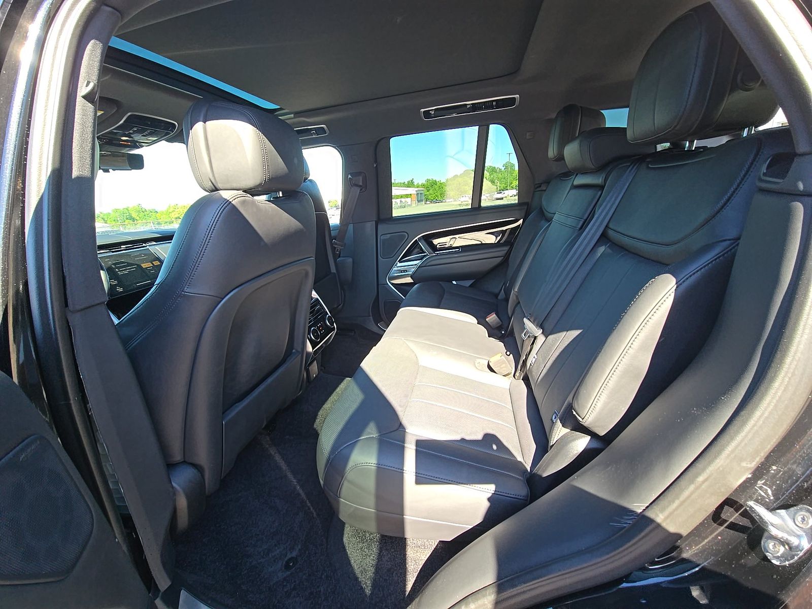 2024 Land Rover Range Rover SE AWD