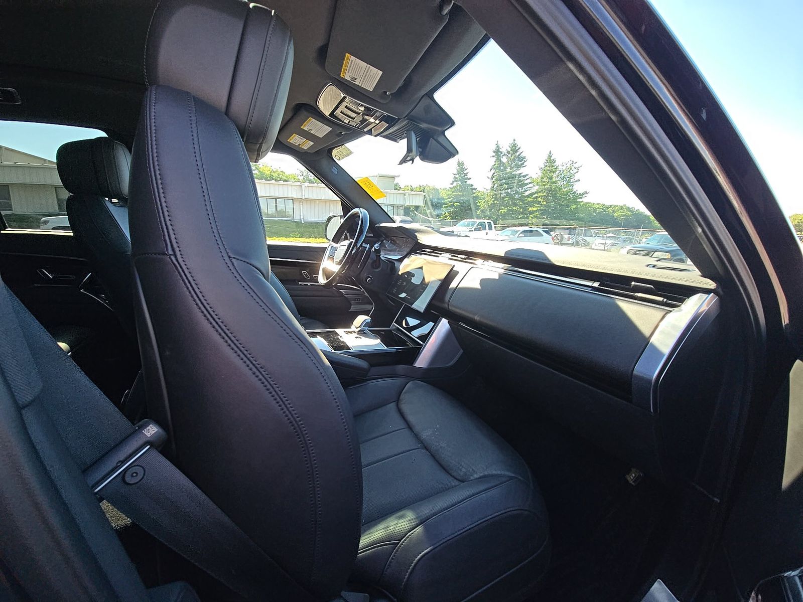 2024 Land Rover Range Rover SE AWD