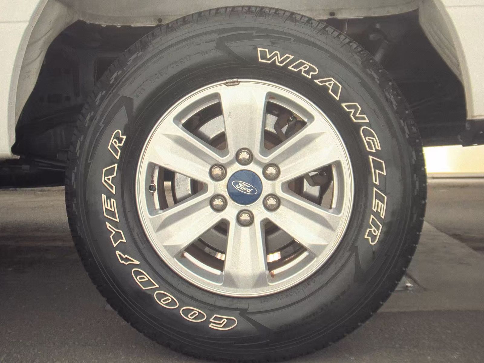 2016 Ford F-150 XLT RWD