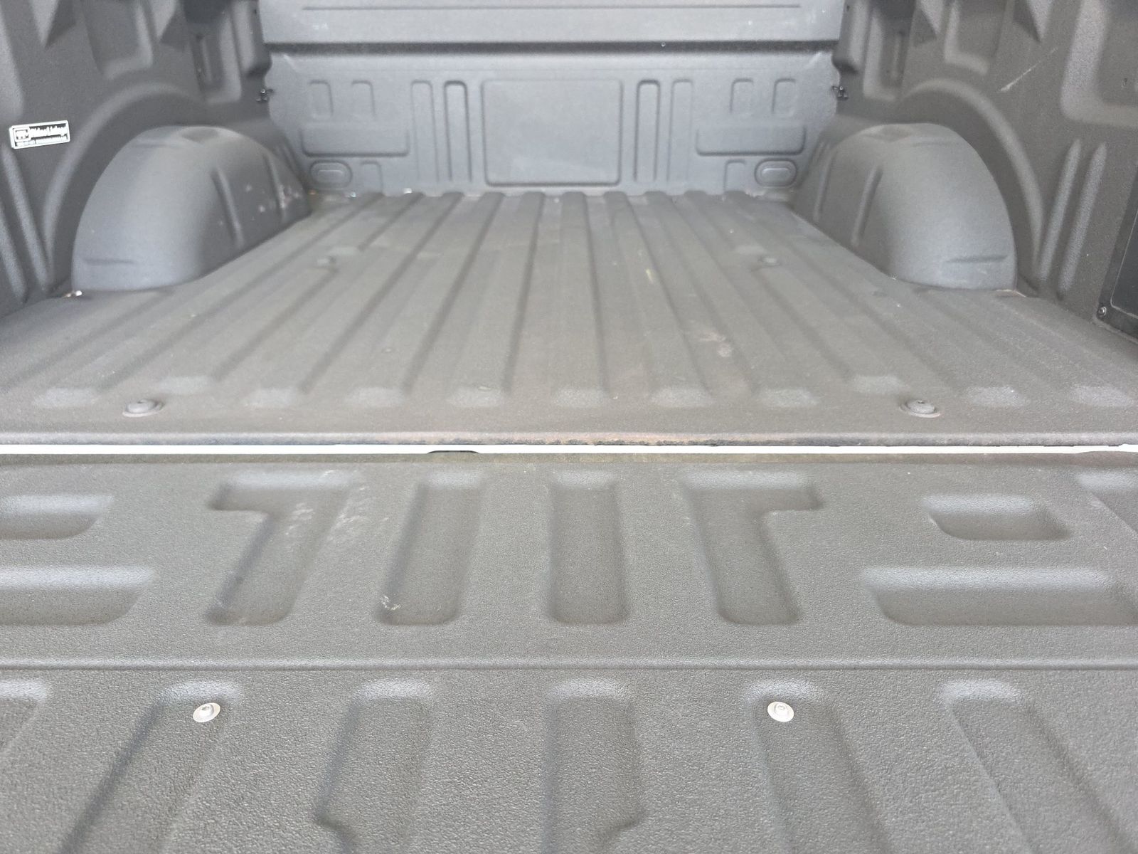 2025 Ford F-150 Hybrid Lariat AWD