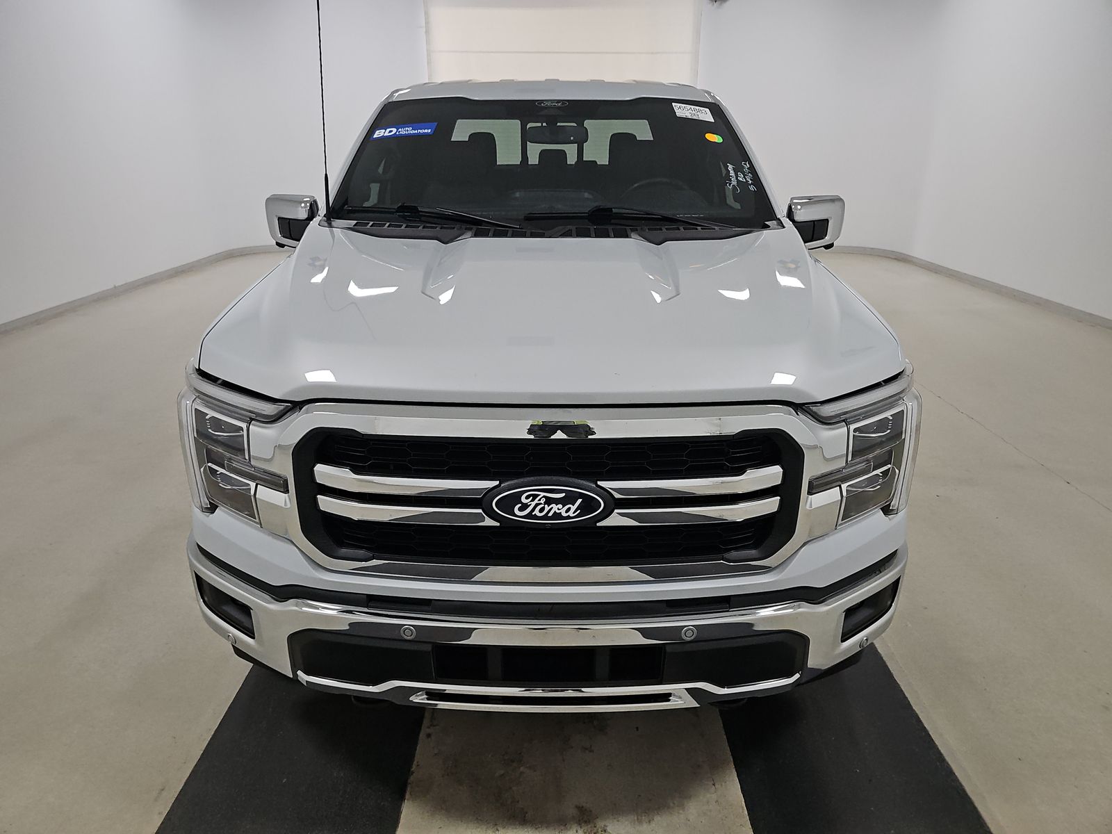2025 Ford F-150 Hybrid Lariat AWD