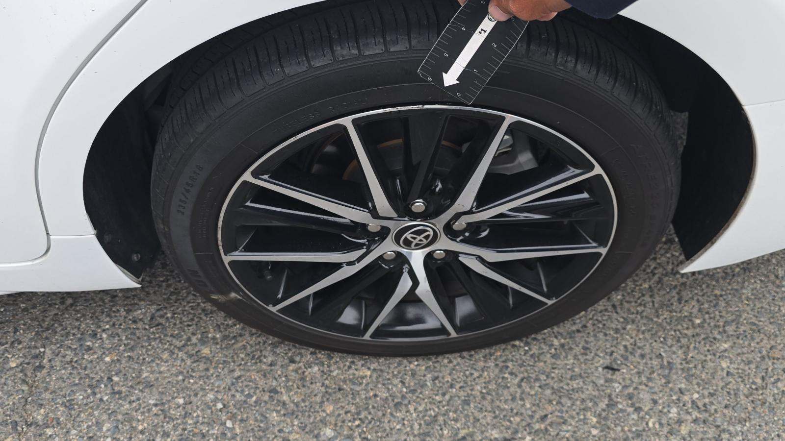2024 Toyota Camry SE FWD