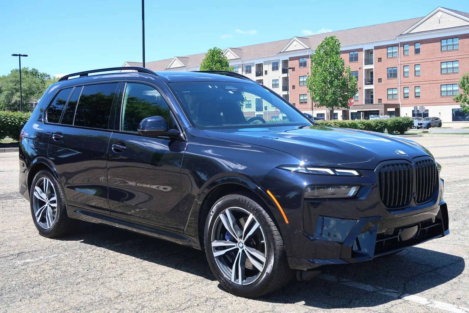 2023 BMW X7 xDrive40i AWD