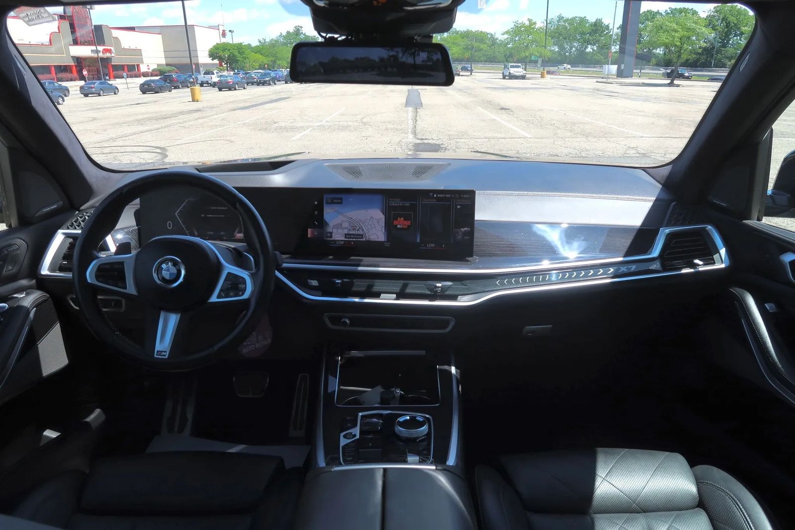 2023 BMW X7 xDrive40i AWD