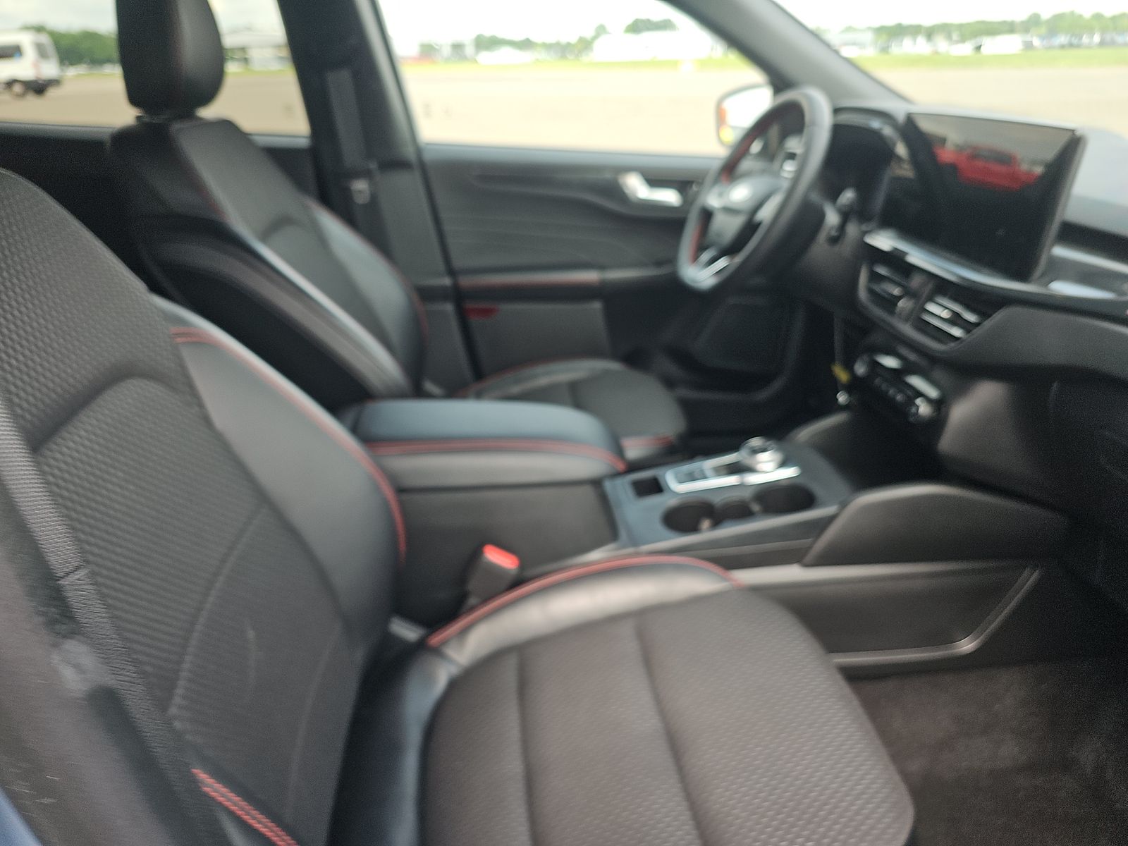2024 Ford Escape ST-Line AWD