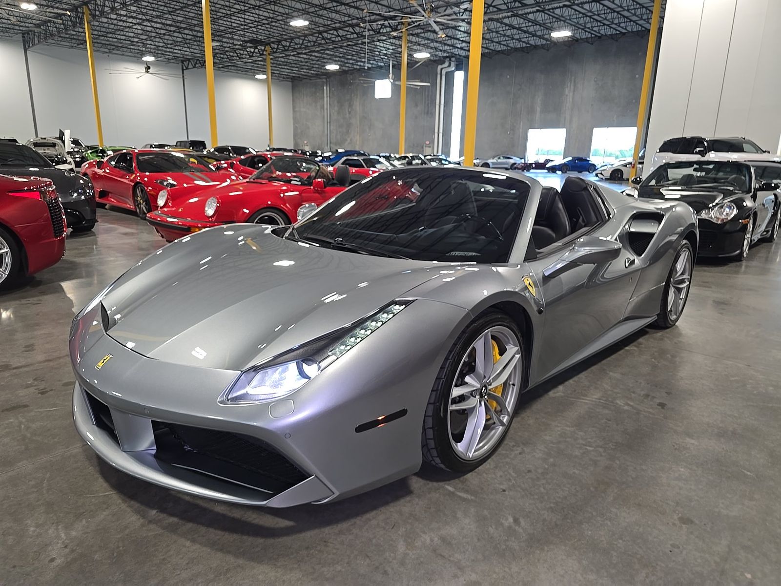 2017 Ferrari 488 Base RWD