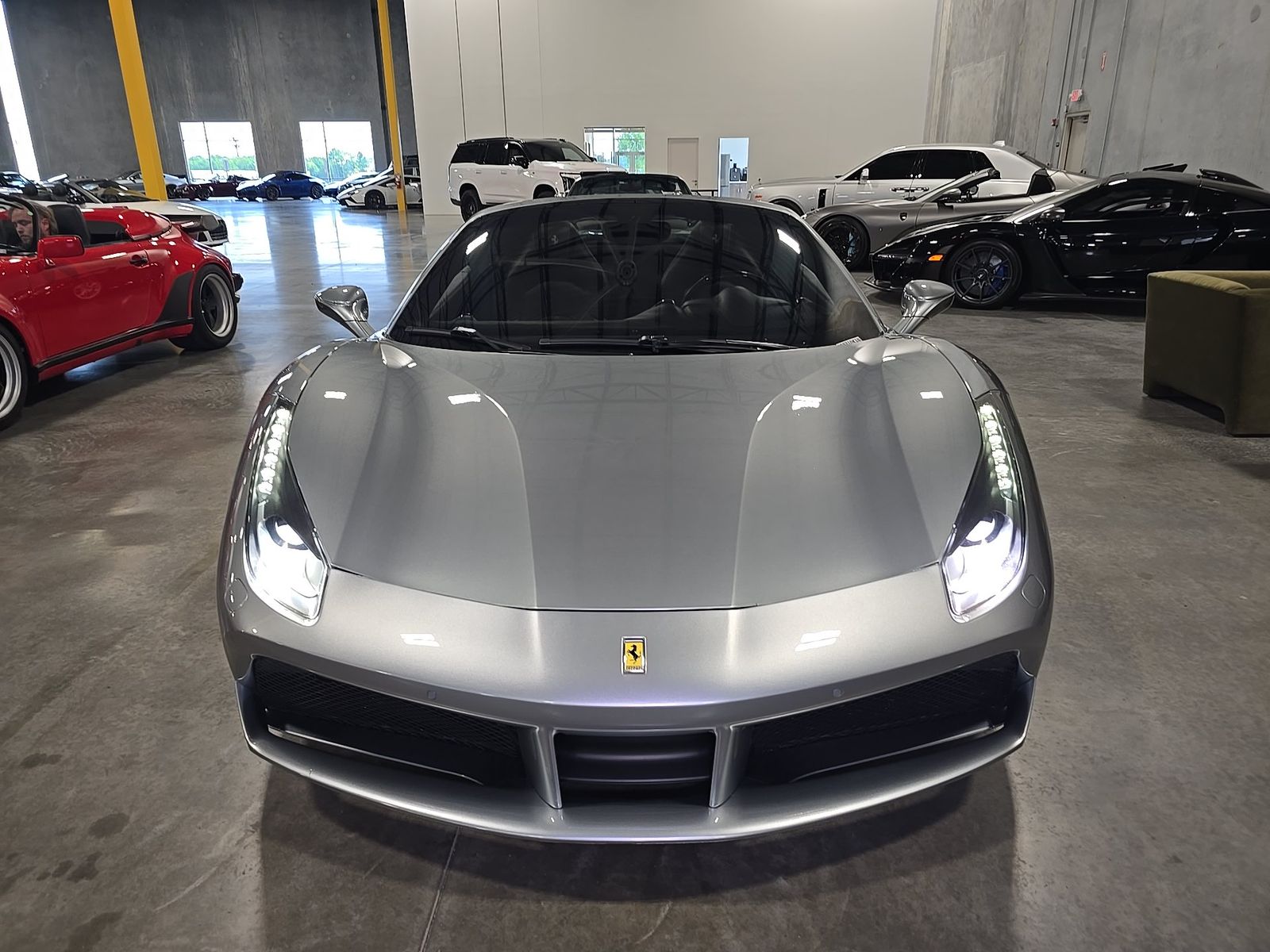 2017 Ferrari 488 Base RWD